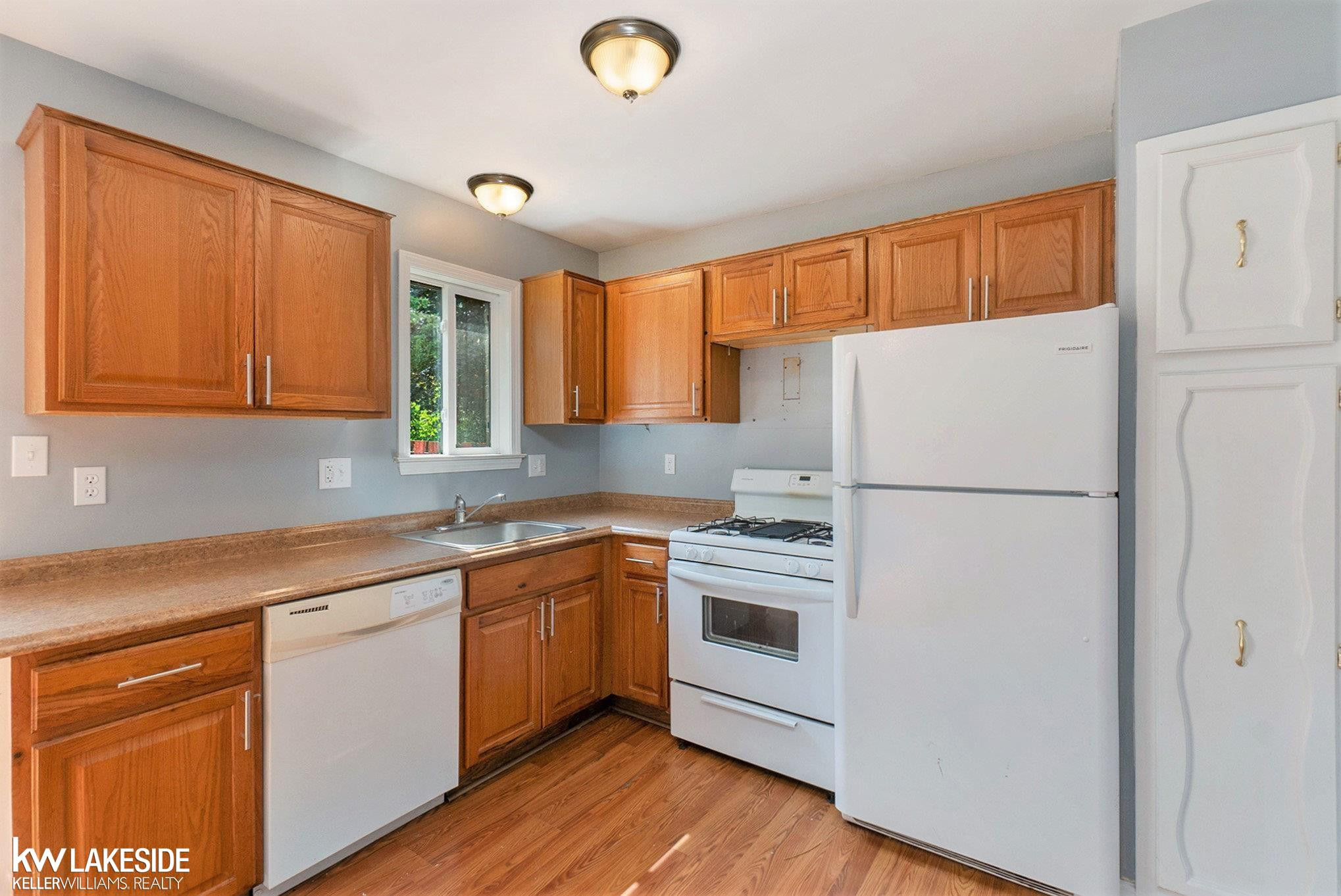 37334 Matthew Court, Clinton Twp, MI 48036 — Photo 7