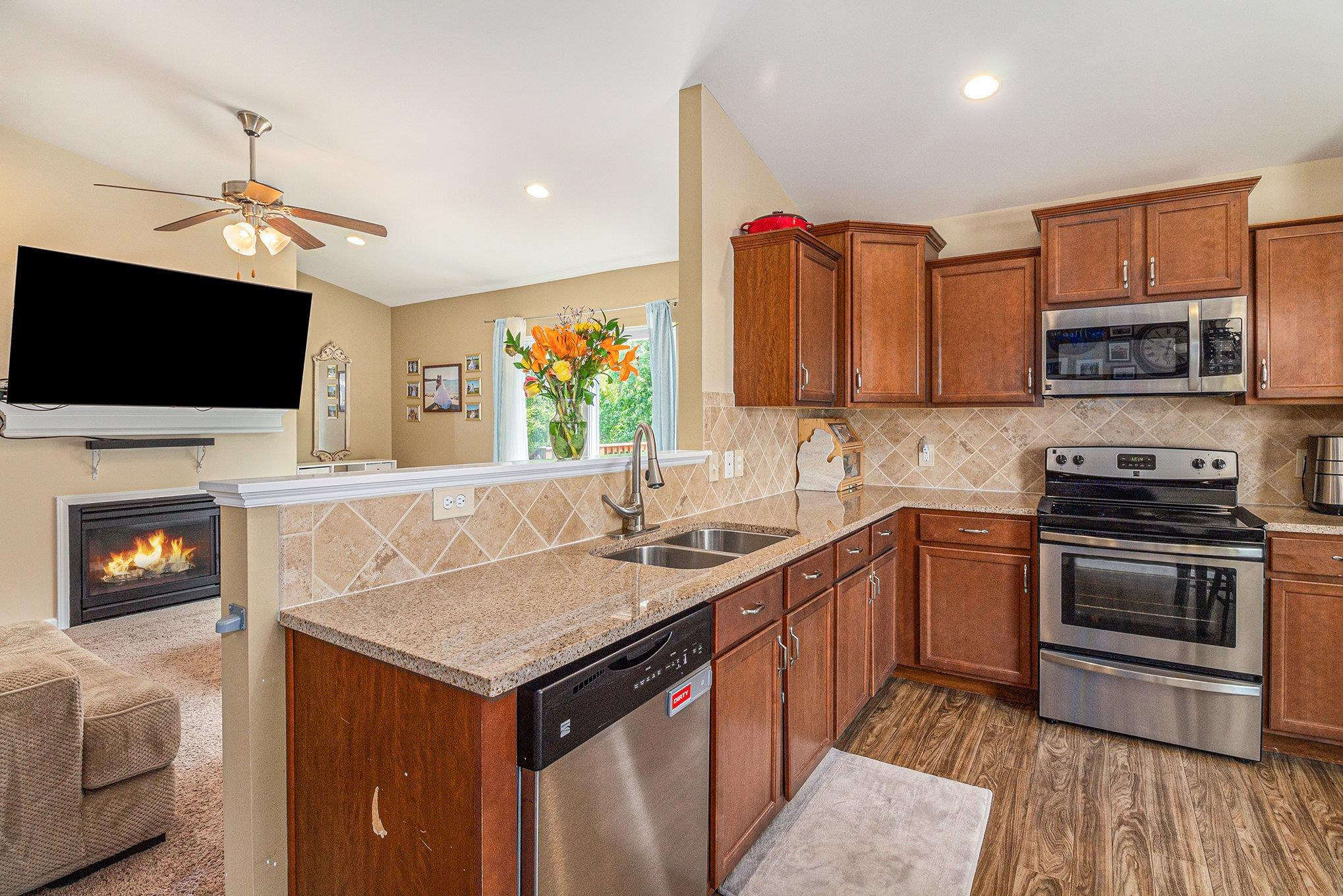 3716 Amber Oaks, Howell, MI 48855 — Photo 11
