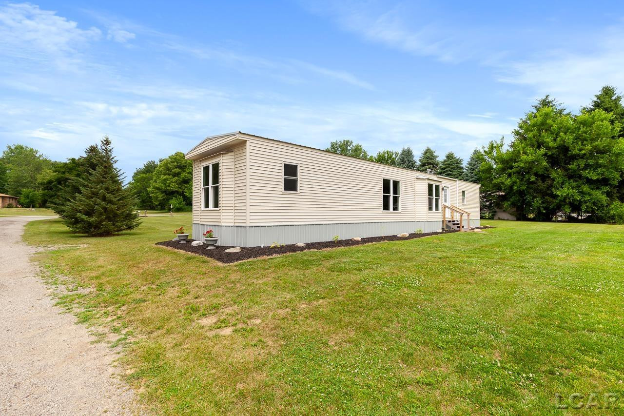 4589 Ogden, Adrian, MI 49221 — Photo 3