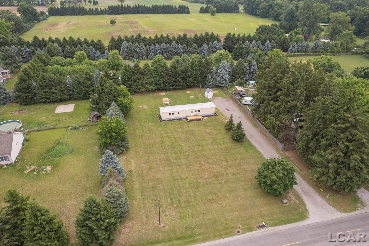 4589 Ogden, Adrian, MI 49221 — Photo 11