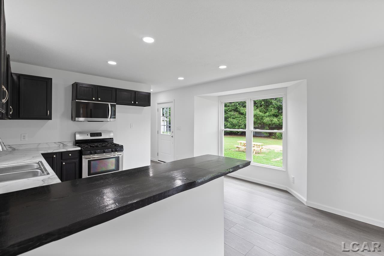 4589 Ogden, Adrian, MI 49221 — Photo 22