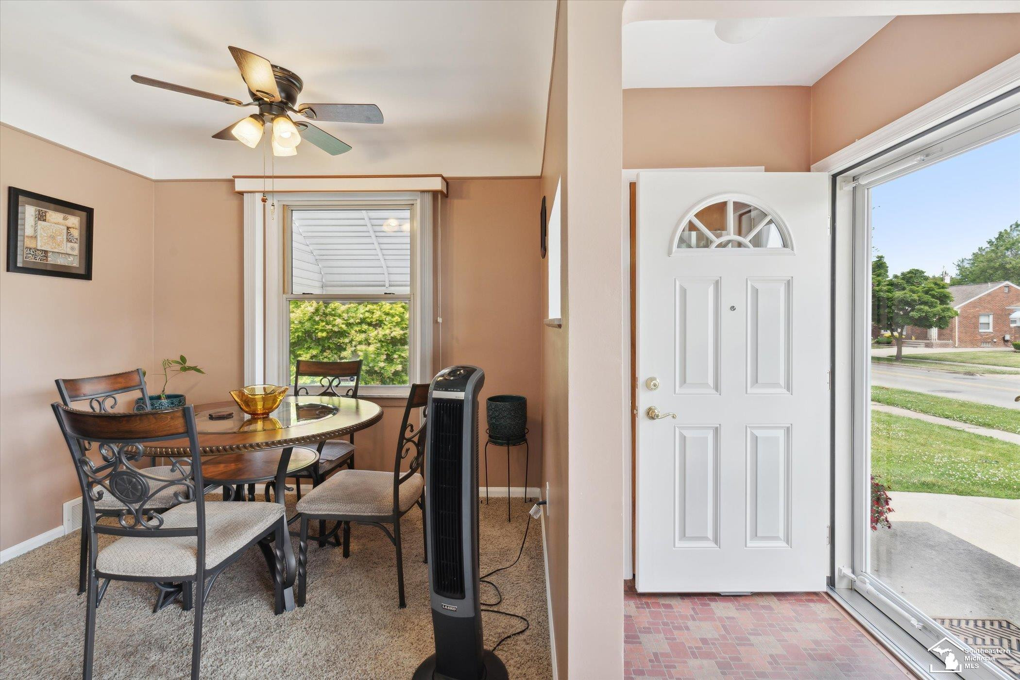 1621 EMMONS Avenue, Lincoln Park, MI 48146 — Photo 3