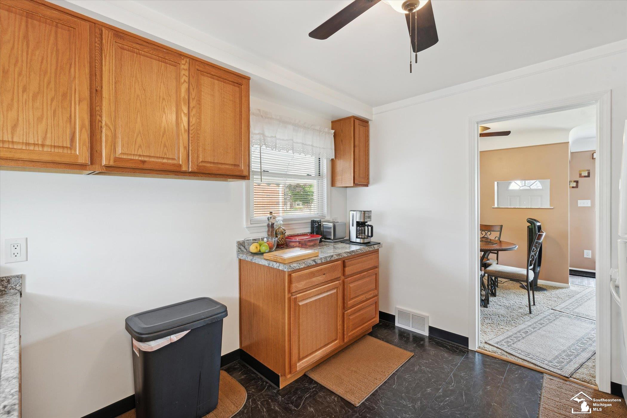 1621 EMMONS Avenue, Lincoln Park, MI 48146 — Photo 15