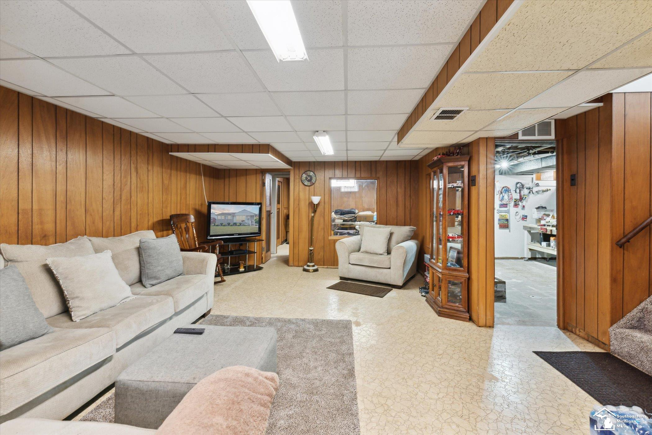 1621 EMMONS Avenue, Lincoln Park, MI 48146 — Photo 28