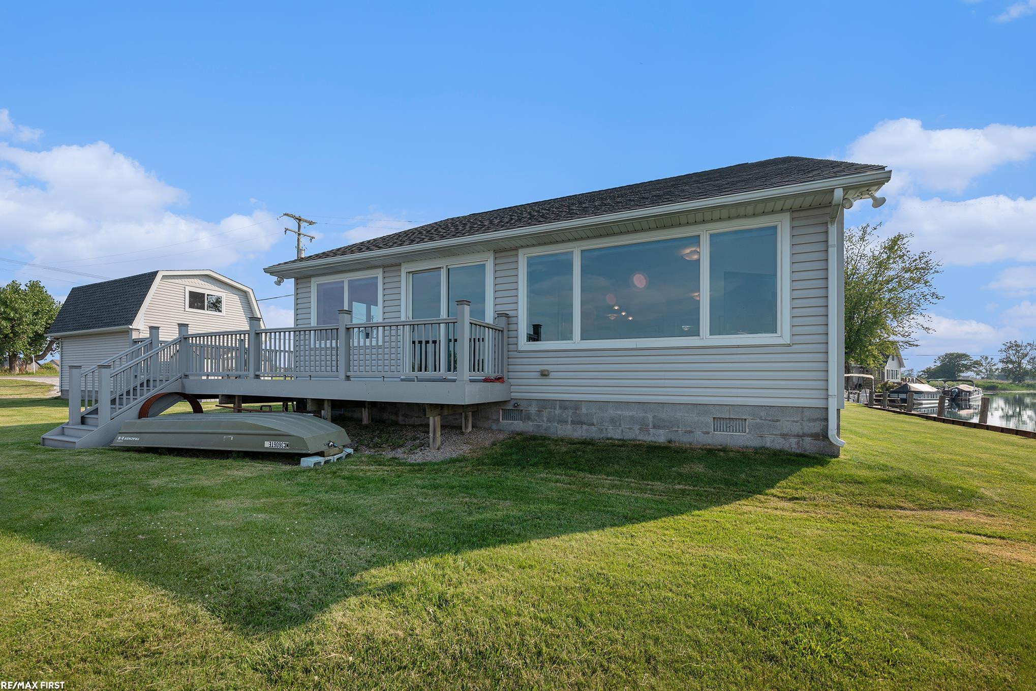 7610 South Channel Drive, MI 48028 — Photo 3