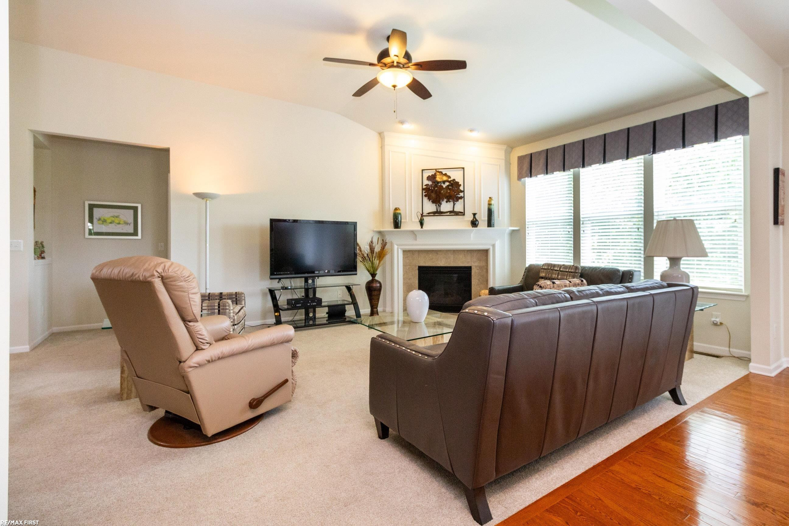 49600 Broadacre Drive, Macomb, MI 48042 — Photo 9