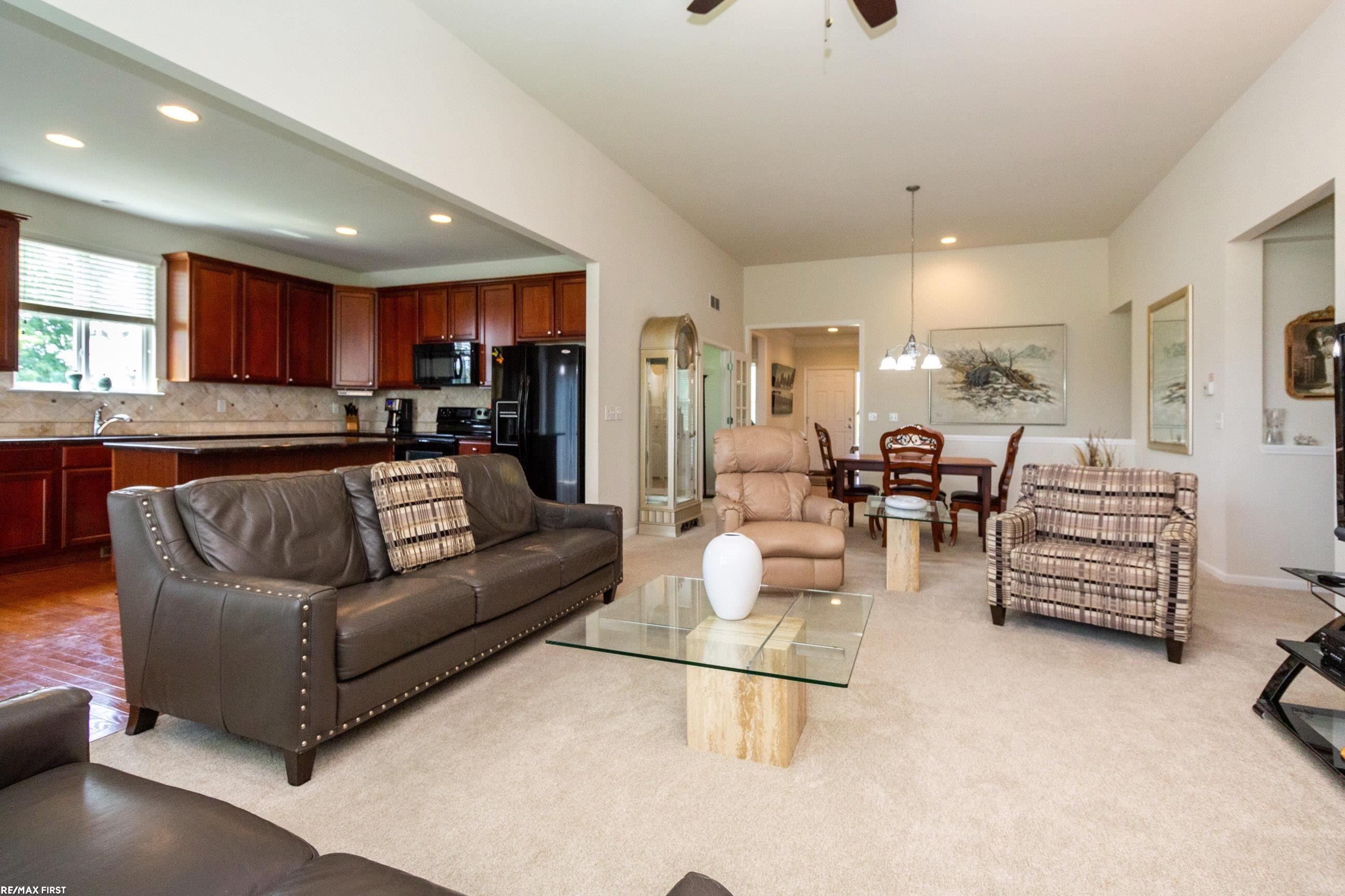 49600 Broadacre Drive, Macomb, MI 48042 — Photo 12