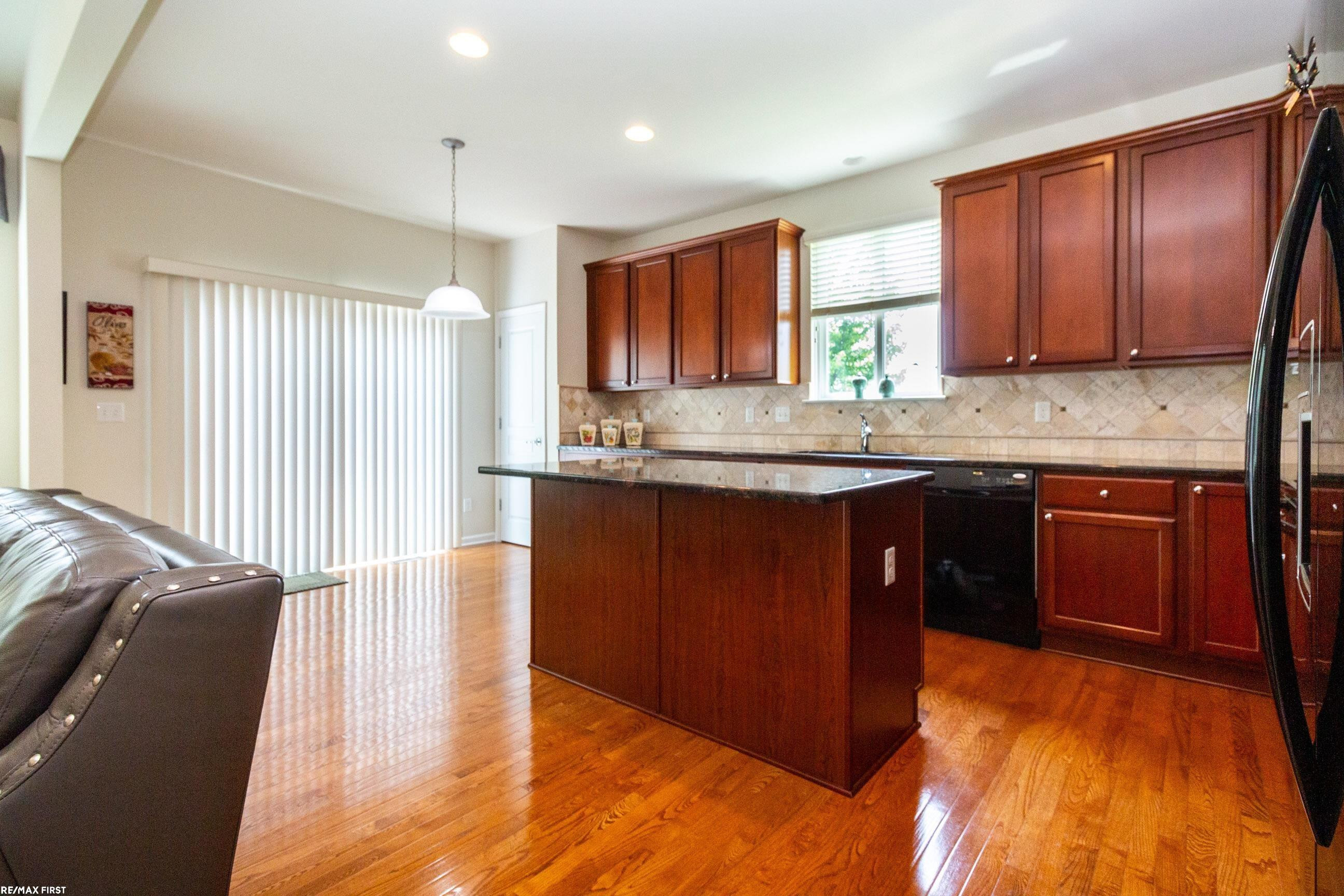 49600 Broadacre Drive, Macomb, MI 48042 — Photo 14