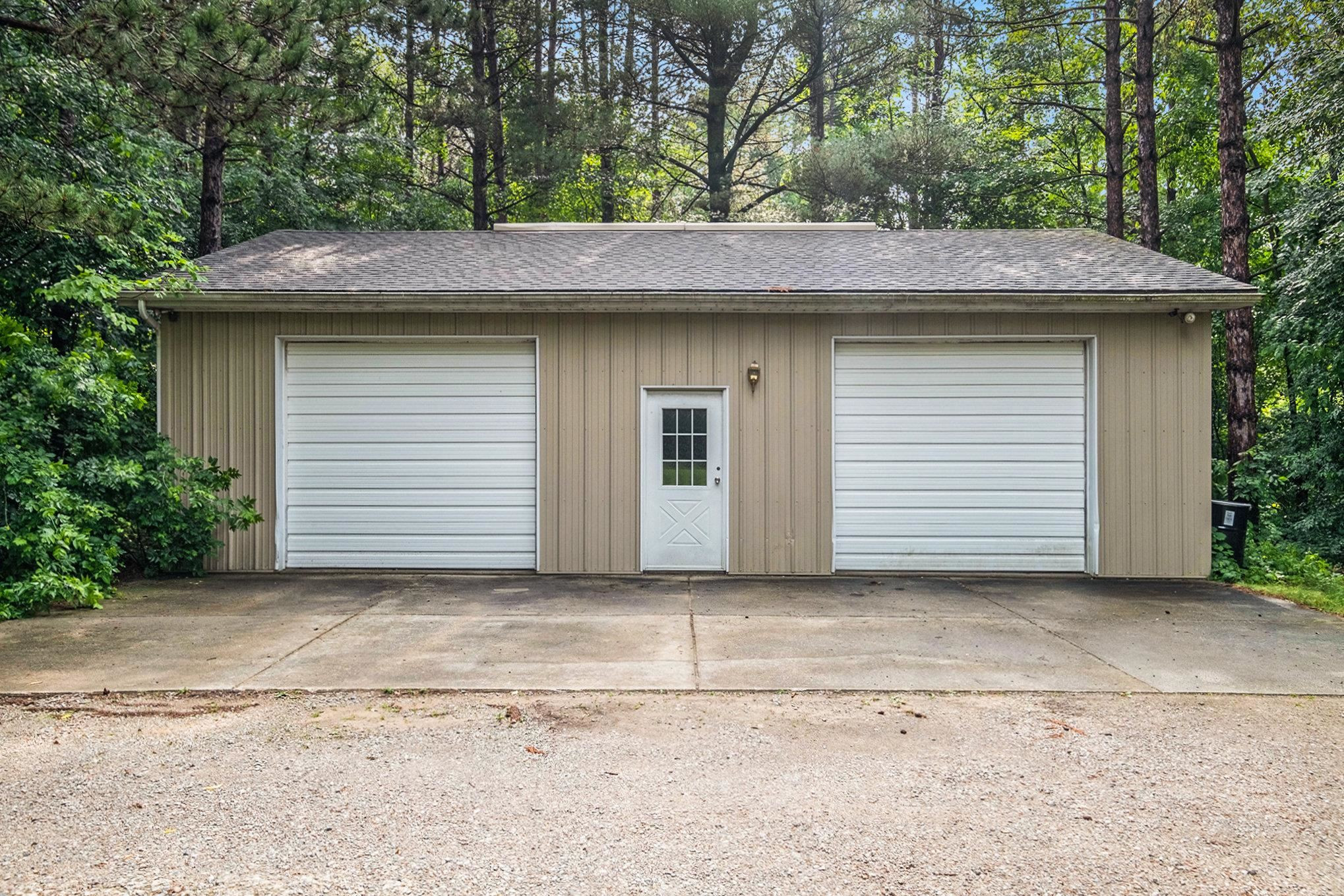 4244 Ward, North Branch, MI 48461 — Photo 49
