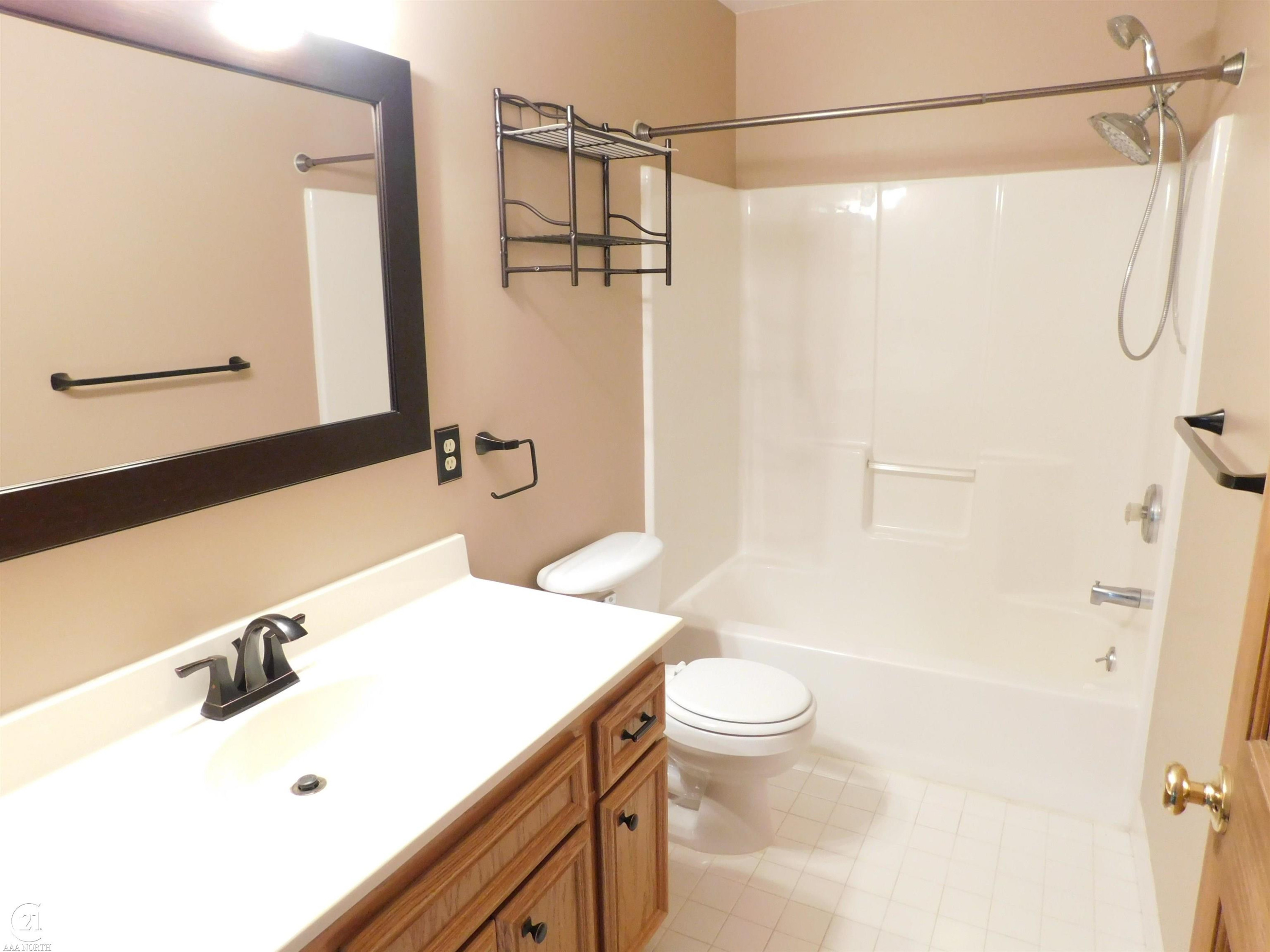 7774 Linden Drive, Almont, MI 48003 — Photo 21