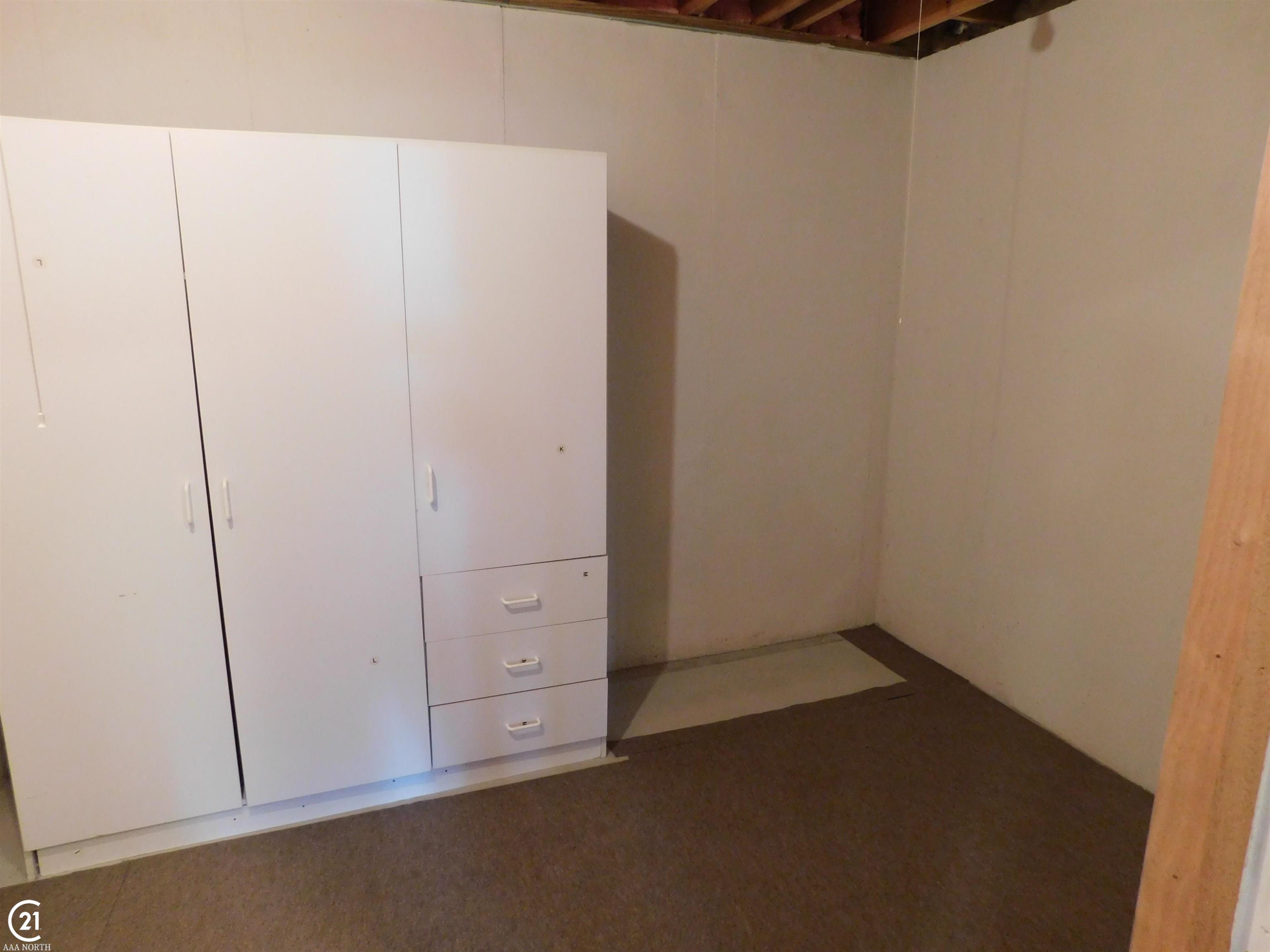 7774 Linden Drive, Almont, MI 48003 — Photo 31