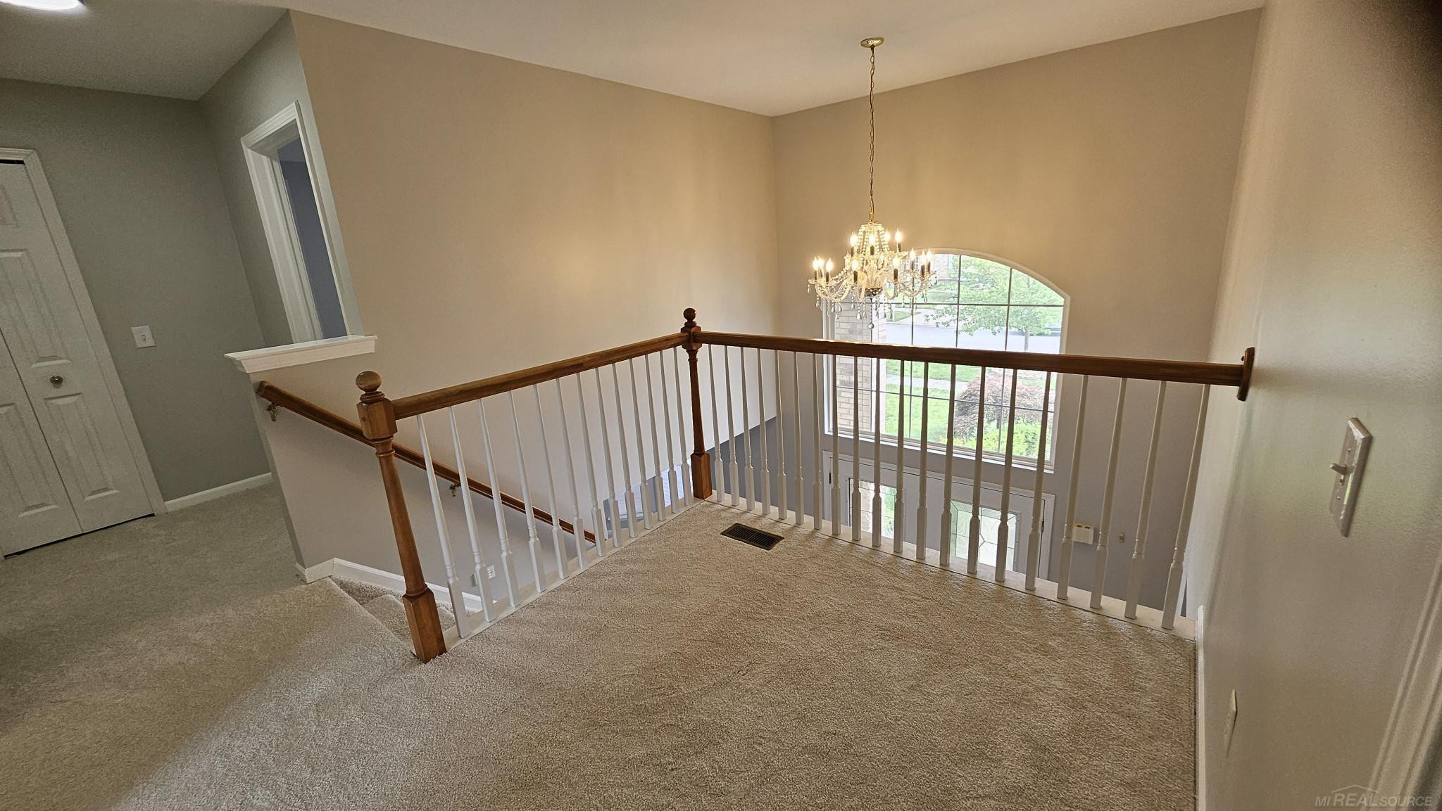 8813 Tamarack Lane, Ypsilanti, MI 48197 — Photo 12