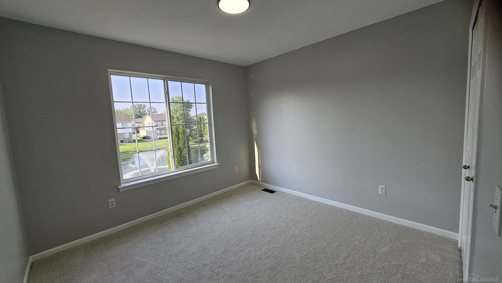 8813 Tamarack Lane, Ypsilanti, MI 48197 — Photo 18