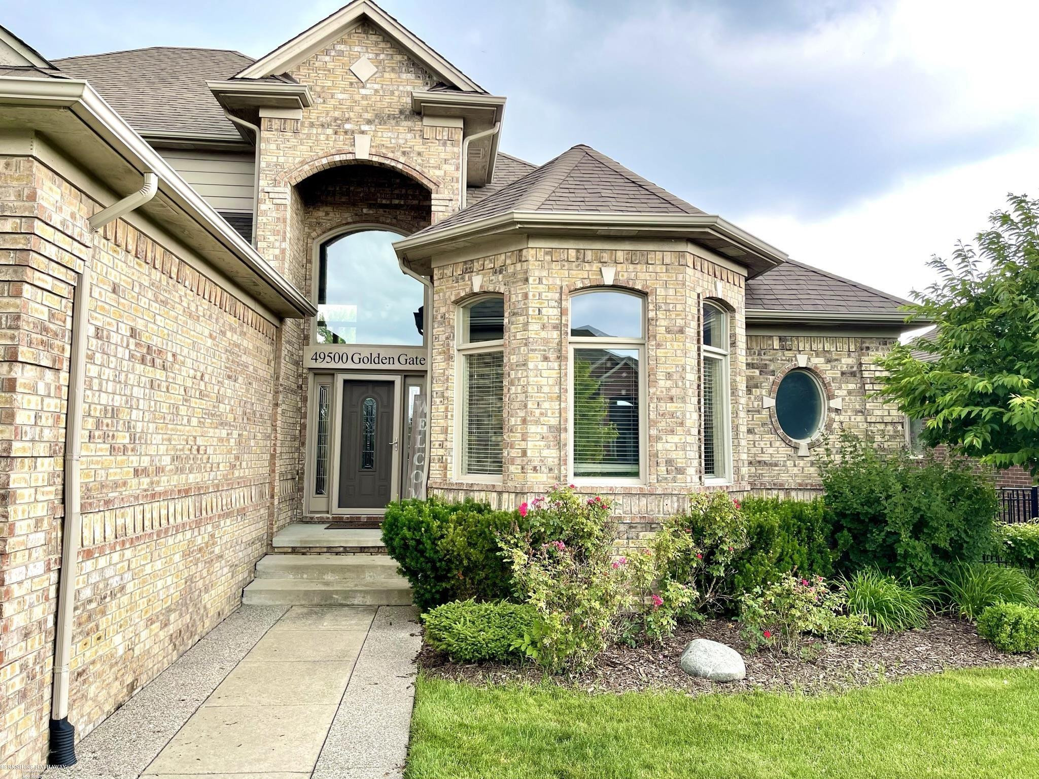 49500 Golden Gate Drive, Macomb, MI 48044 — Photo 2