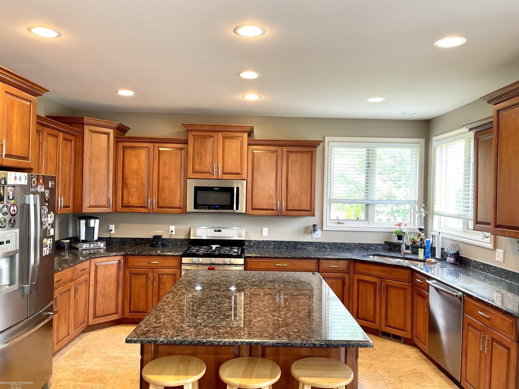 49500 Golden Gate Drive, Macomb, MI 48044 — Photo 12