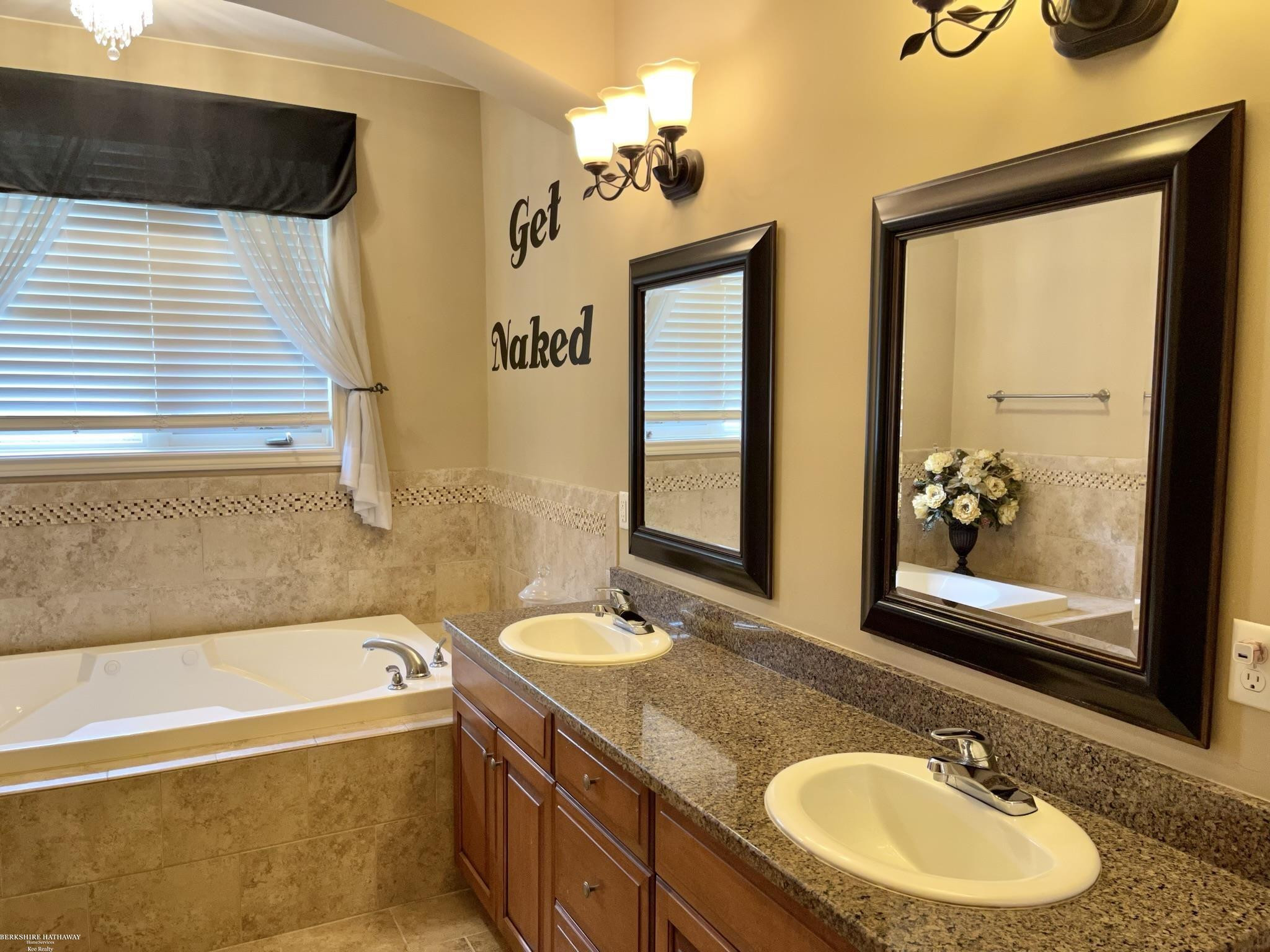 49500 Golden Gate Drive, Macomb, MI 48044 — Photo 29