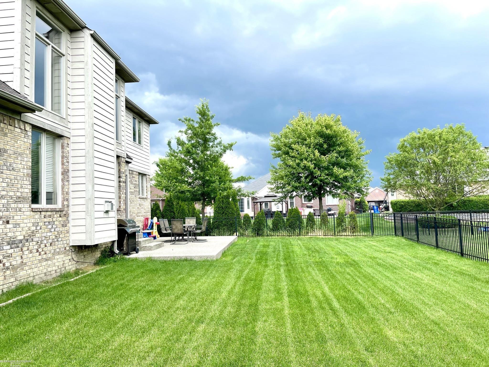 49500 Golden Gate Drive, Macomb, MI 48044 — Photo 44