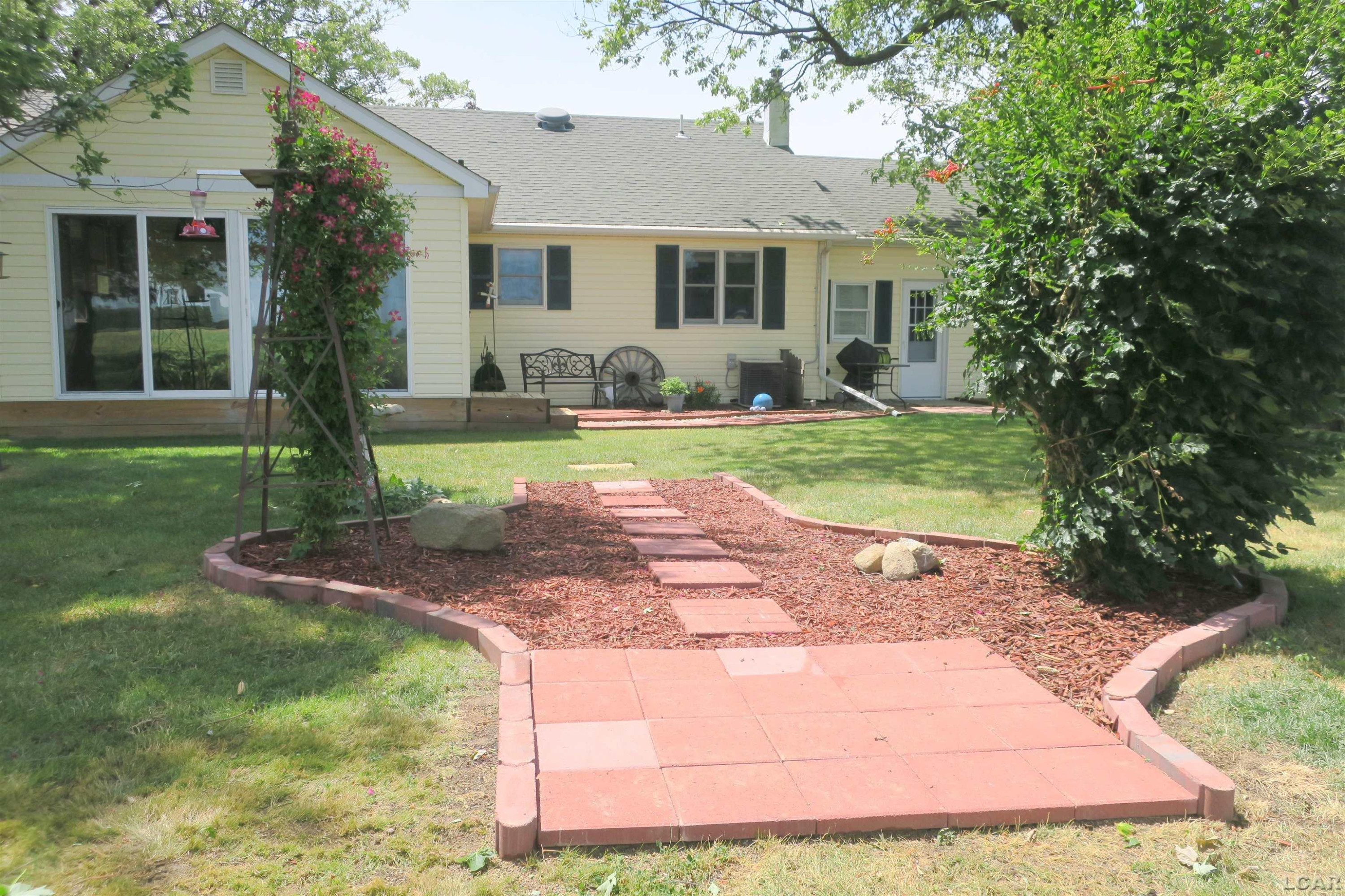 12265 Silberhorn, Blissfield, MI 49228 — Photo 3