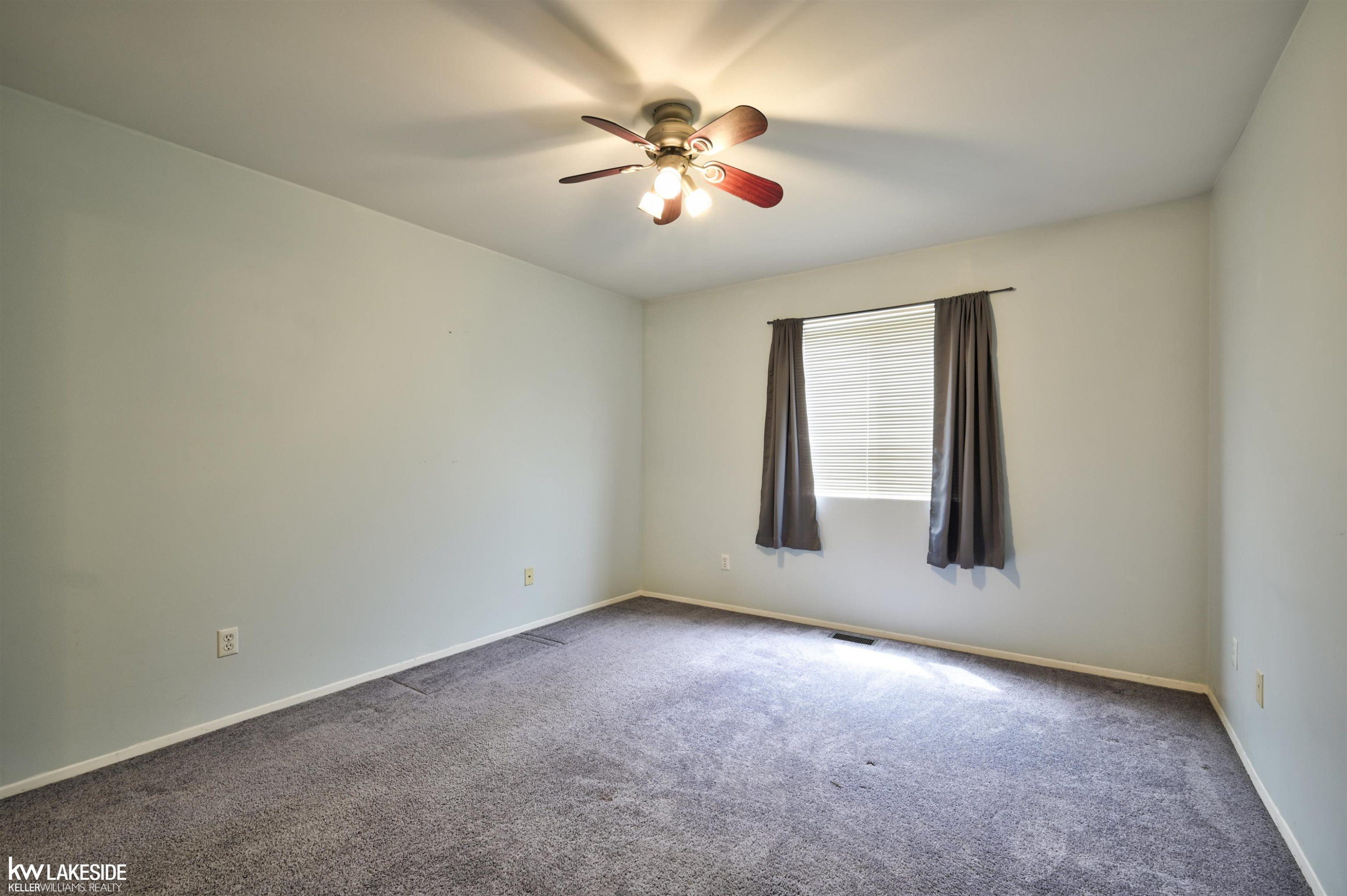 124 Park Green Drive, Lake Orion, MI 48362 — Photo 16