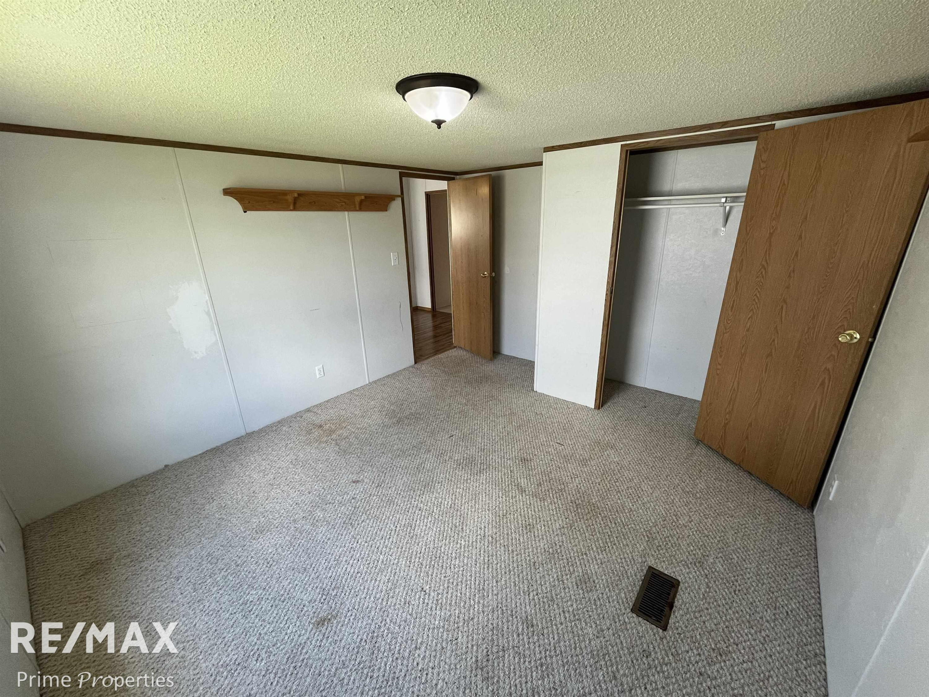 8203 Tamarack, Birch Run, MI — Photo 3