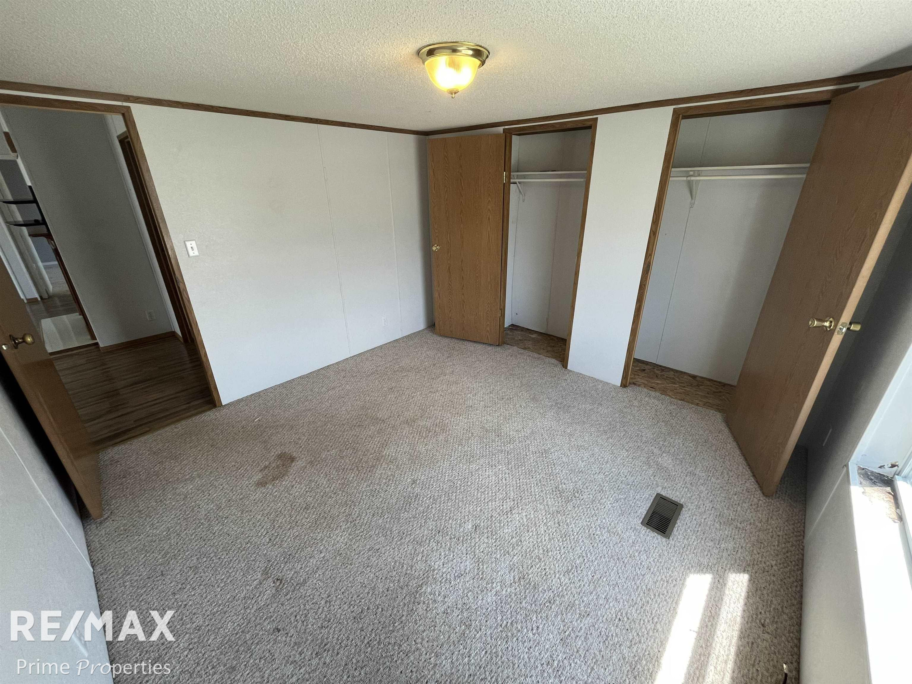 8203 Tamarack, Birch Run, MI — Photo 6