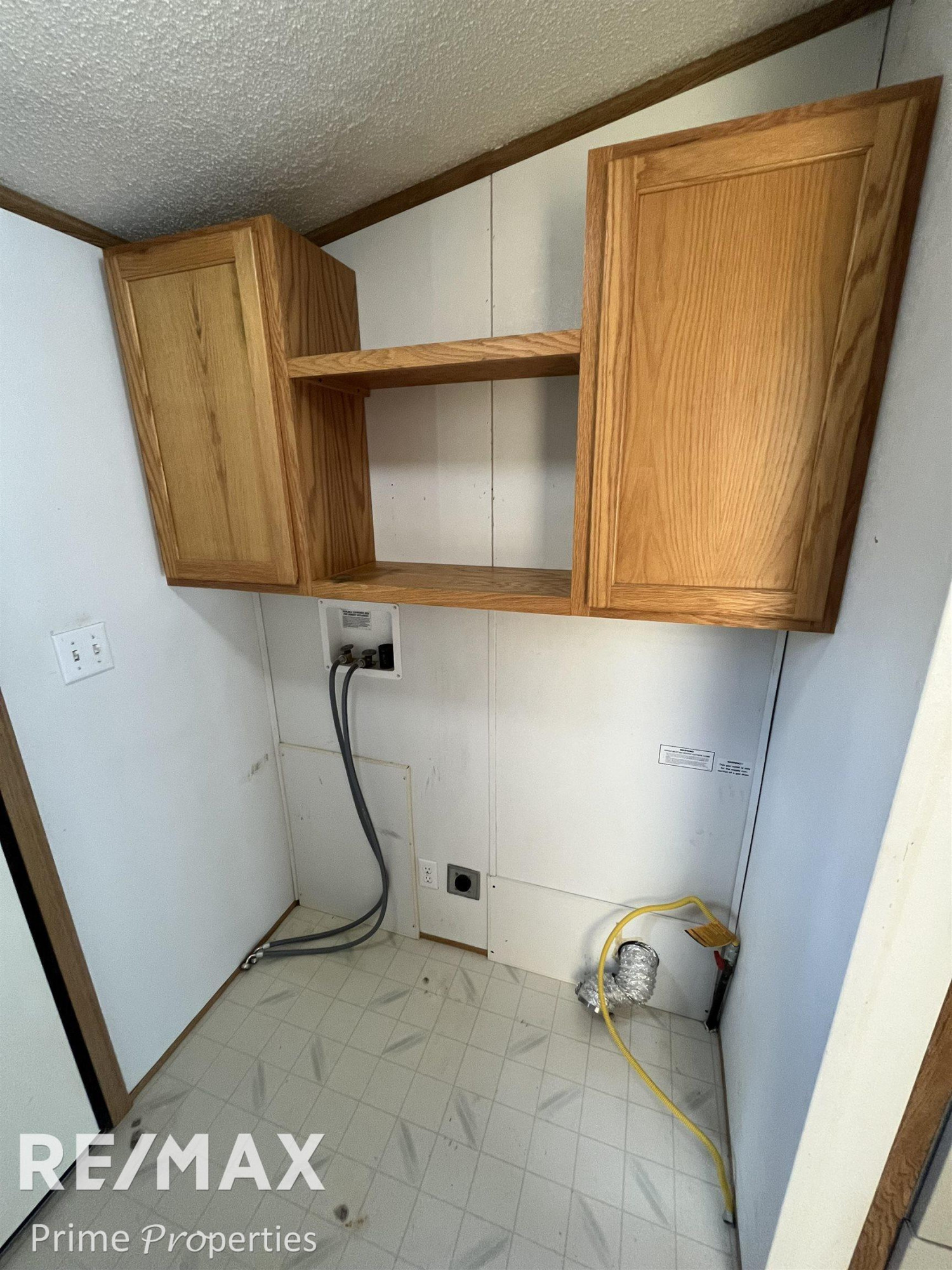8203 Tamarack, Birch Run, MI — Photo 14
