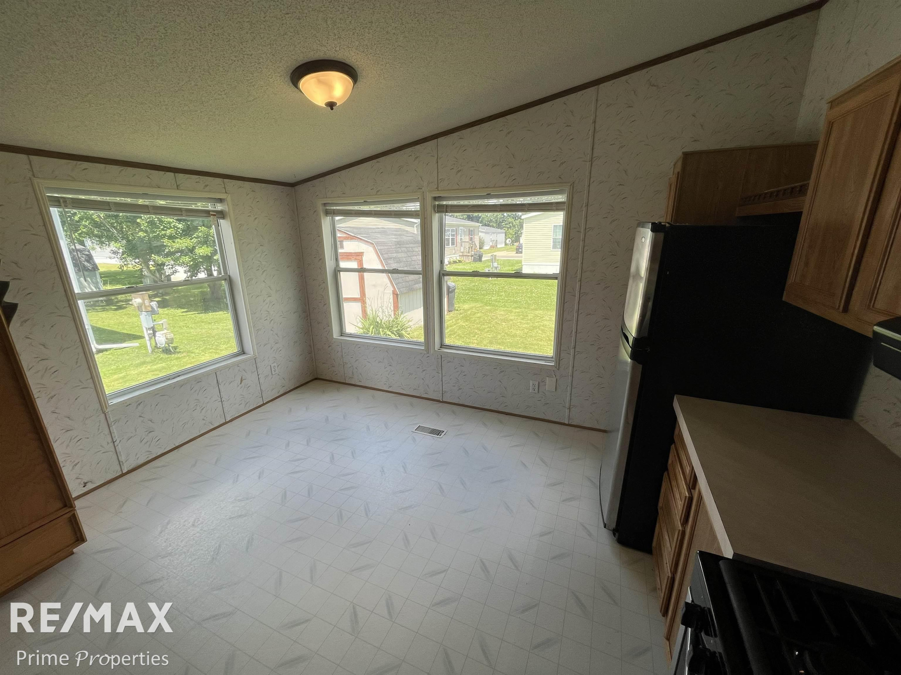 8203 Tamarack, Birch Run, MI — Photo 20