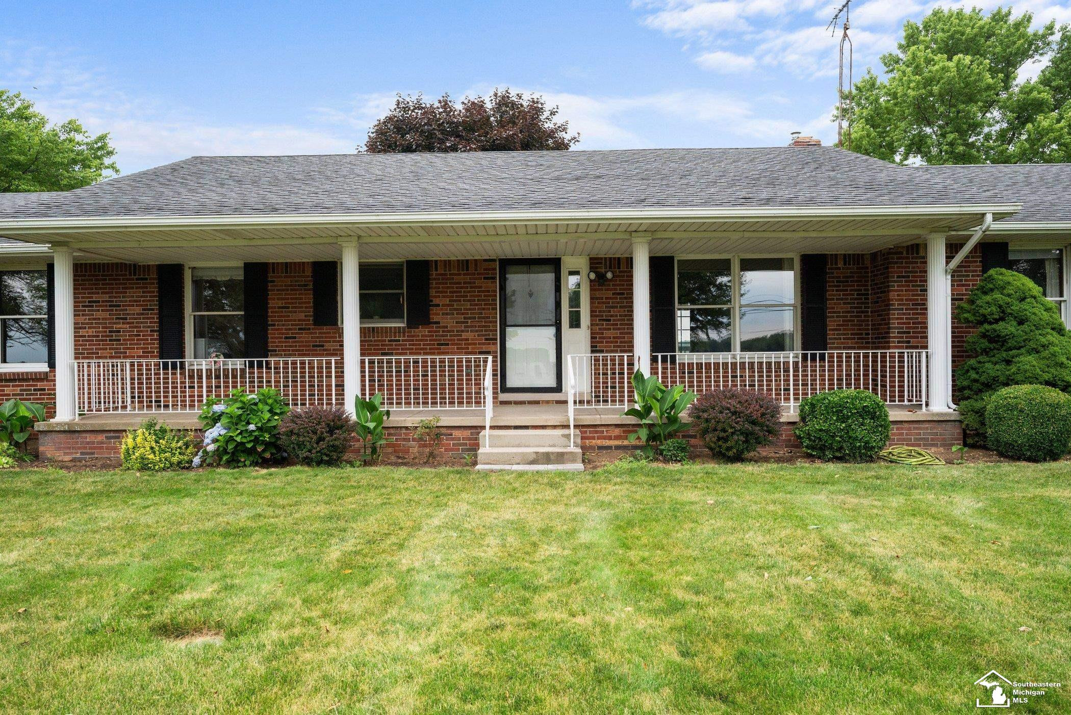 1006 E Temperance Road, Temperance, MI 48182 — Photo 5