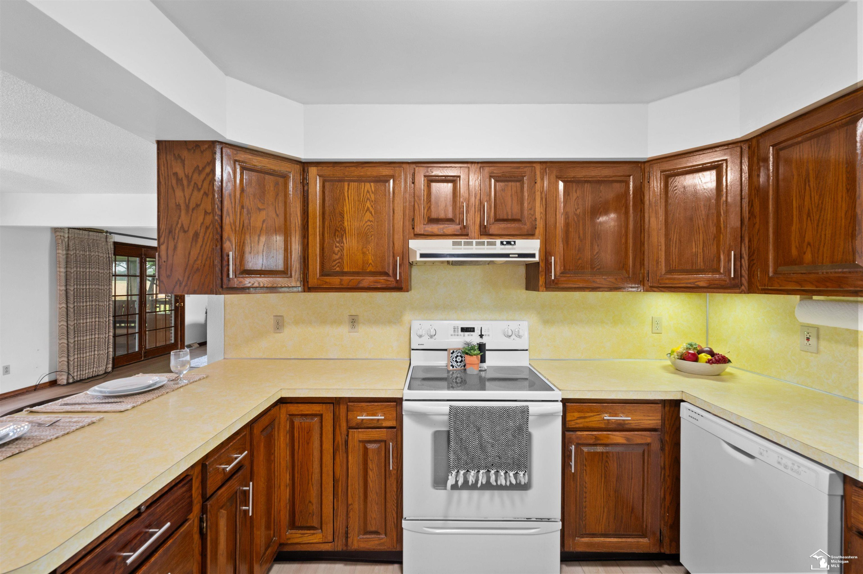 1006 E Temperance Road, Temperance, MI 48182 — Photo 15