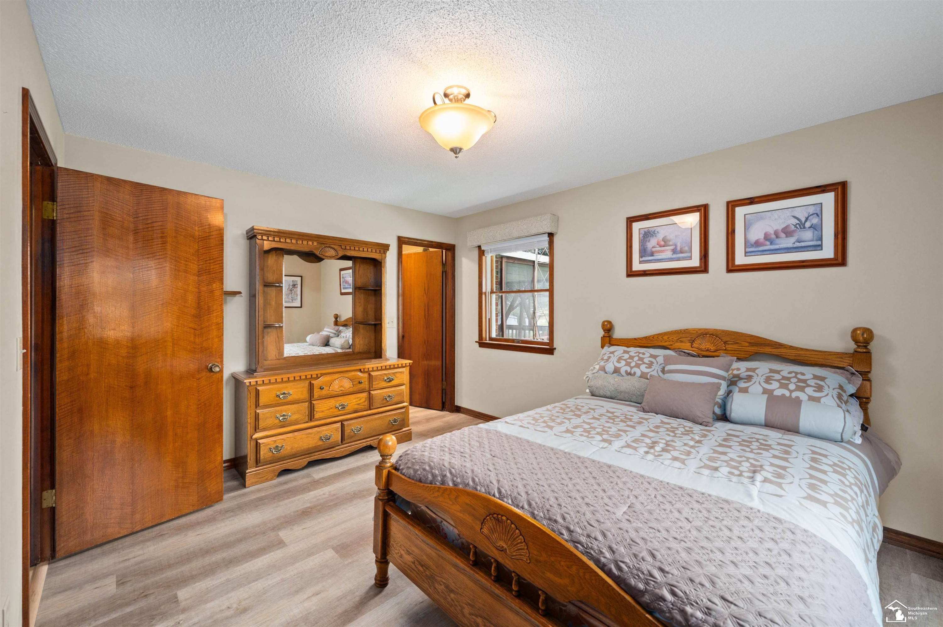 1006 E Temperance Road, Temperance, MI 48182 — Photo 23