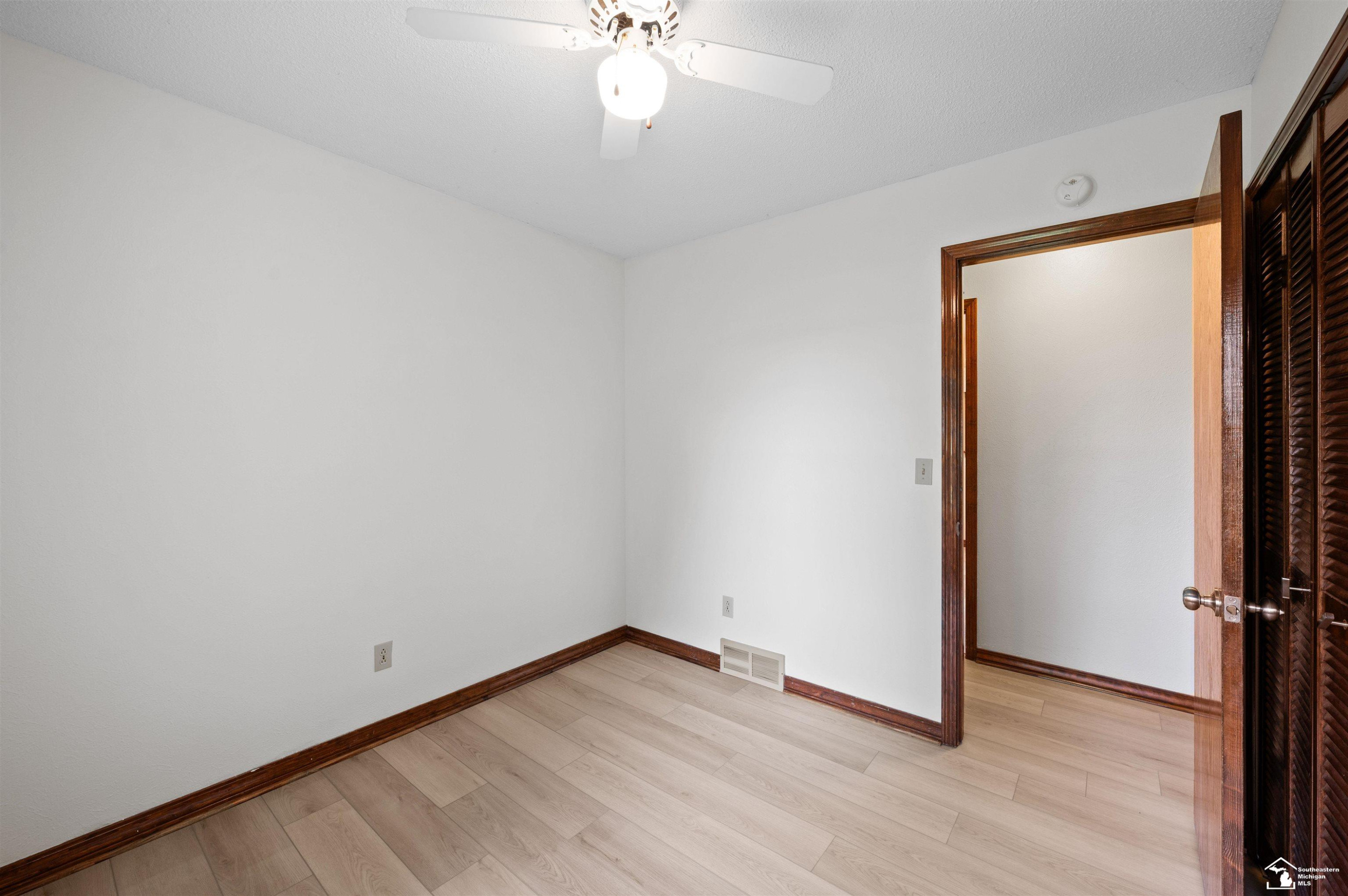 1006 E Temperance Road, Temperance, MI 48182 — Photo 26
