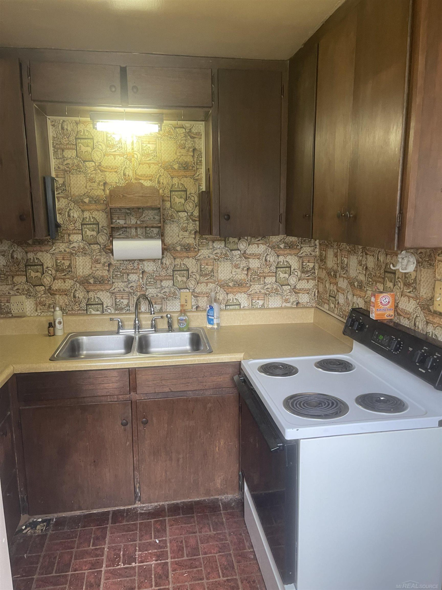 4292 Marr Avenue, Warren, MI 48091 — Photo 2
