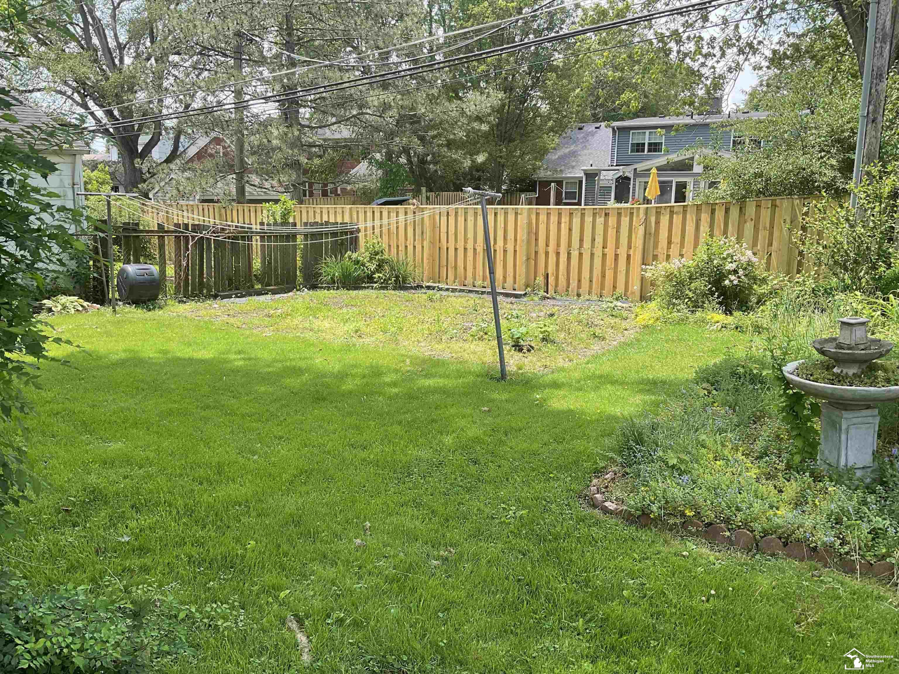 537 Riverview, Monroe, MI 48162 — Photo 6