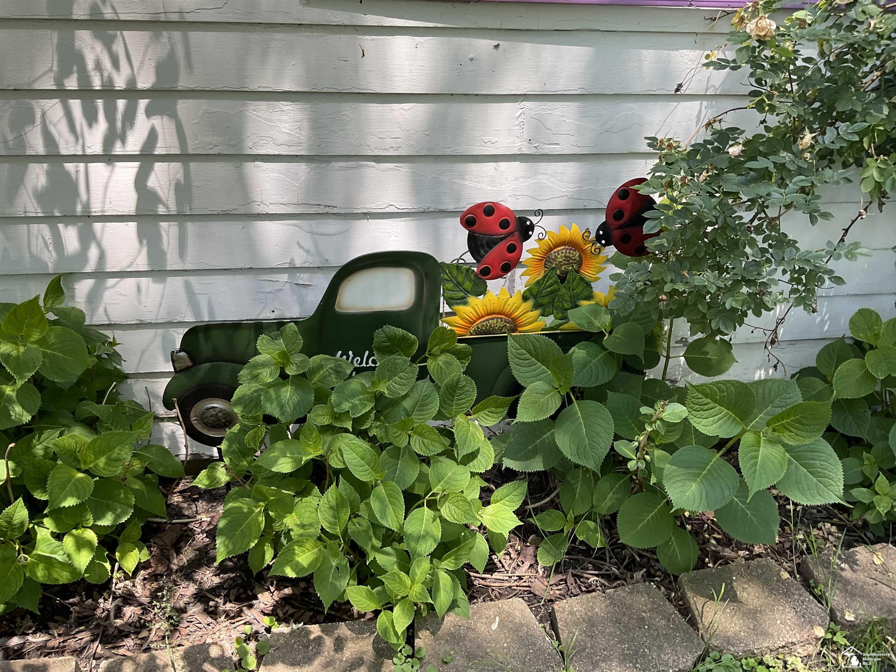 537 Riverview, Monroe, MI 48162 — Photo 32