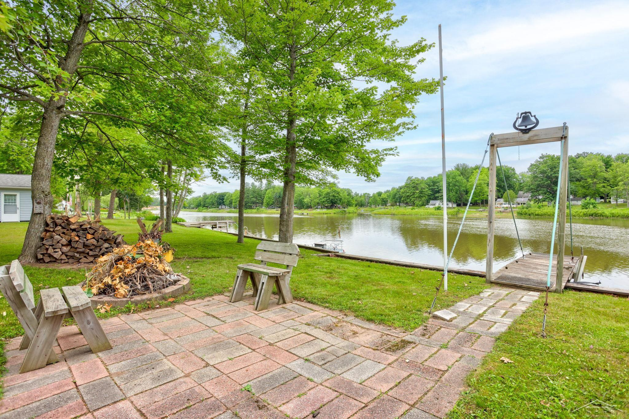 625 E Sun Oil, Gladwin, MI 48624 — Photo 31