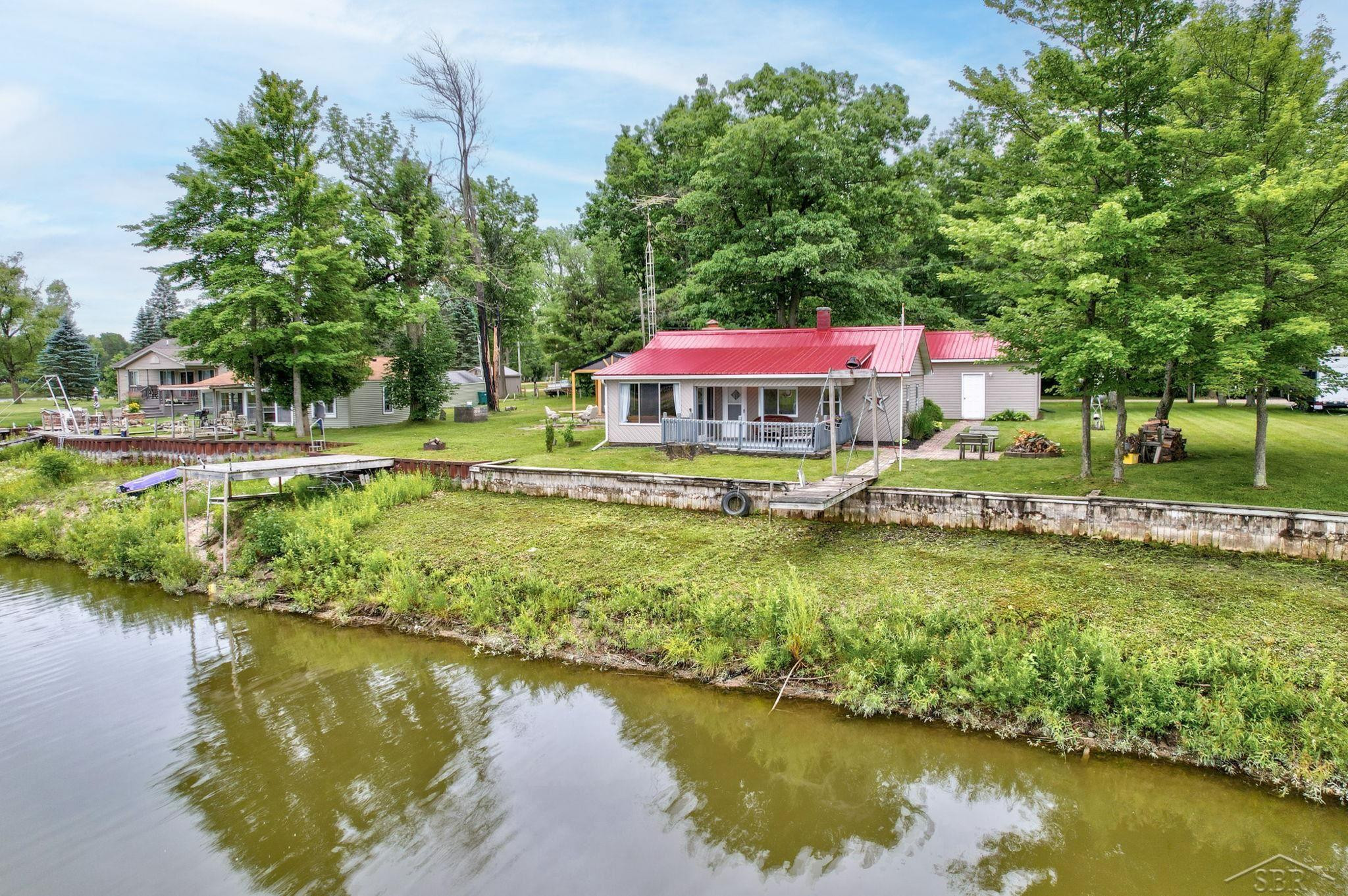 625 E Sun Oil, Gladwin, MI 48624 — Photo 38