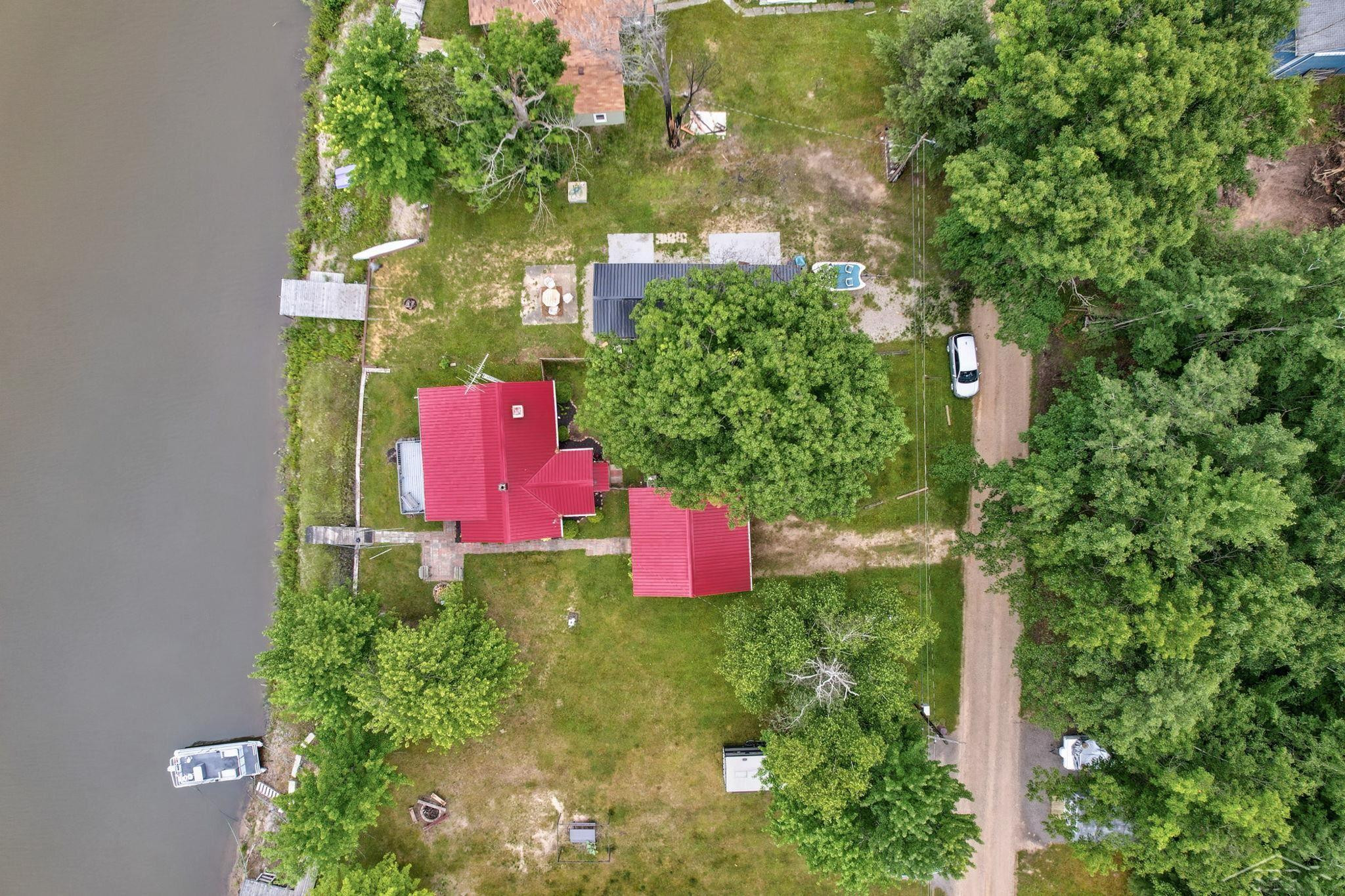 625 E Sun Oil, Gladwin, MI 48624 — Photo 41