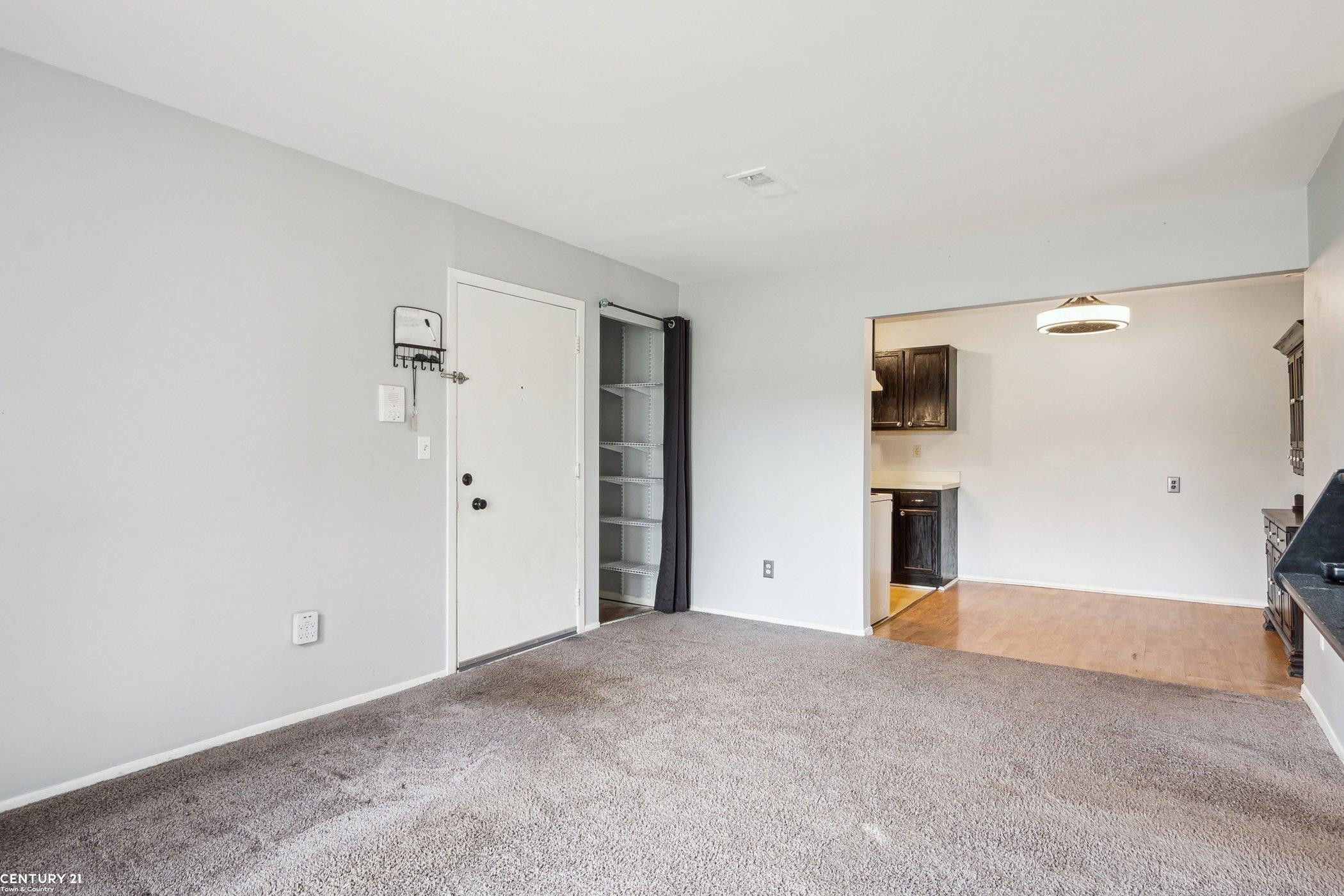 9939 Allen Pointe Drive, Allen Park, MI 48101 — Photo 5
