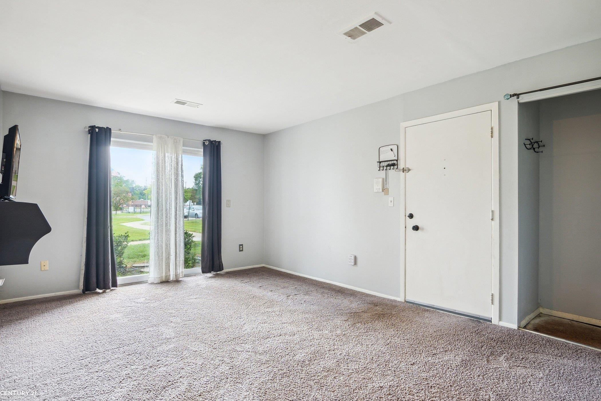 9939 Allen Pointe Drive, Allen Park, MI 48101 — Photo 6