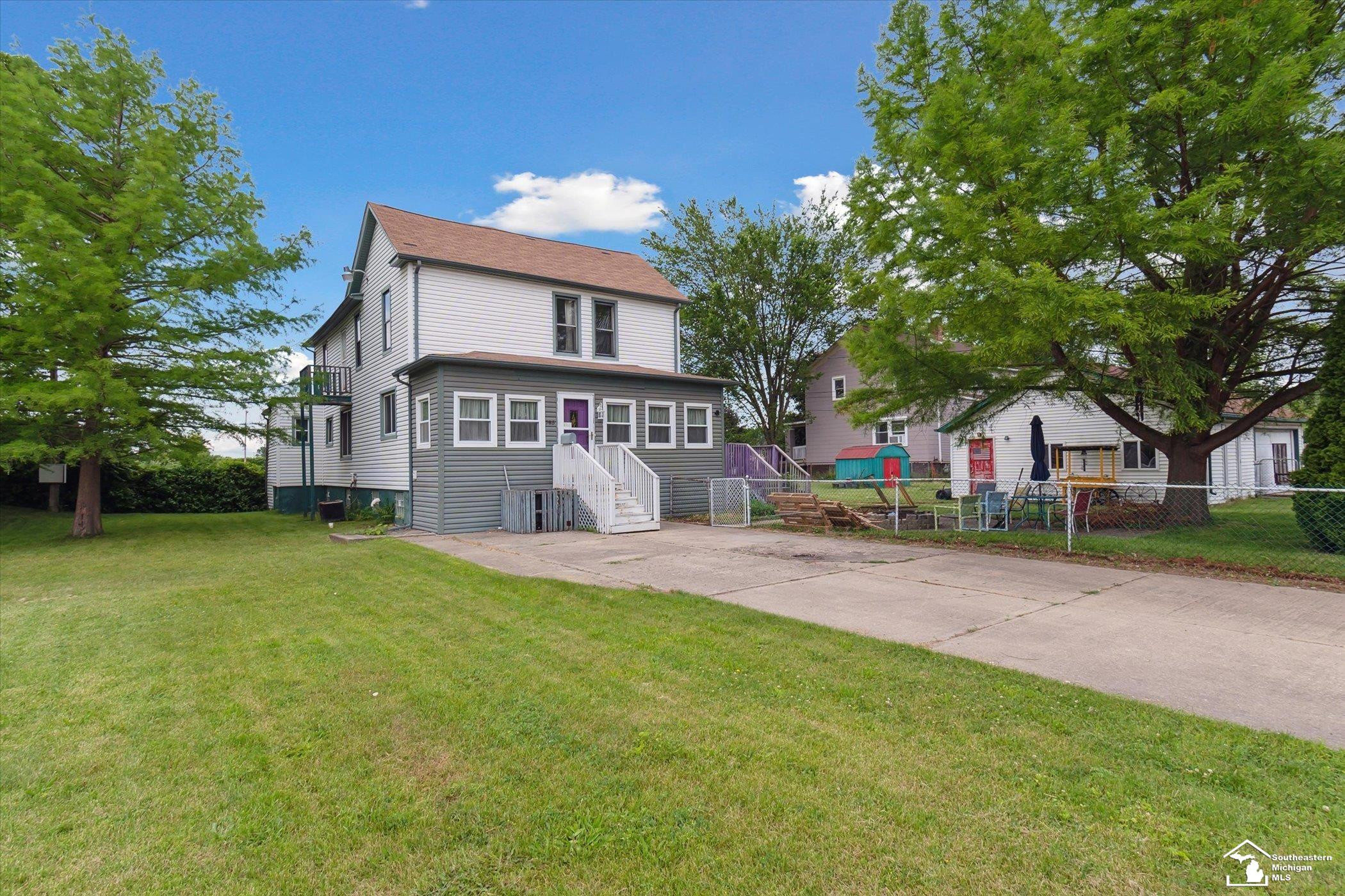 765 Eureka Street, Wyandotte, MI 48192