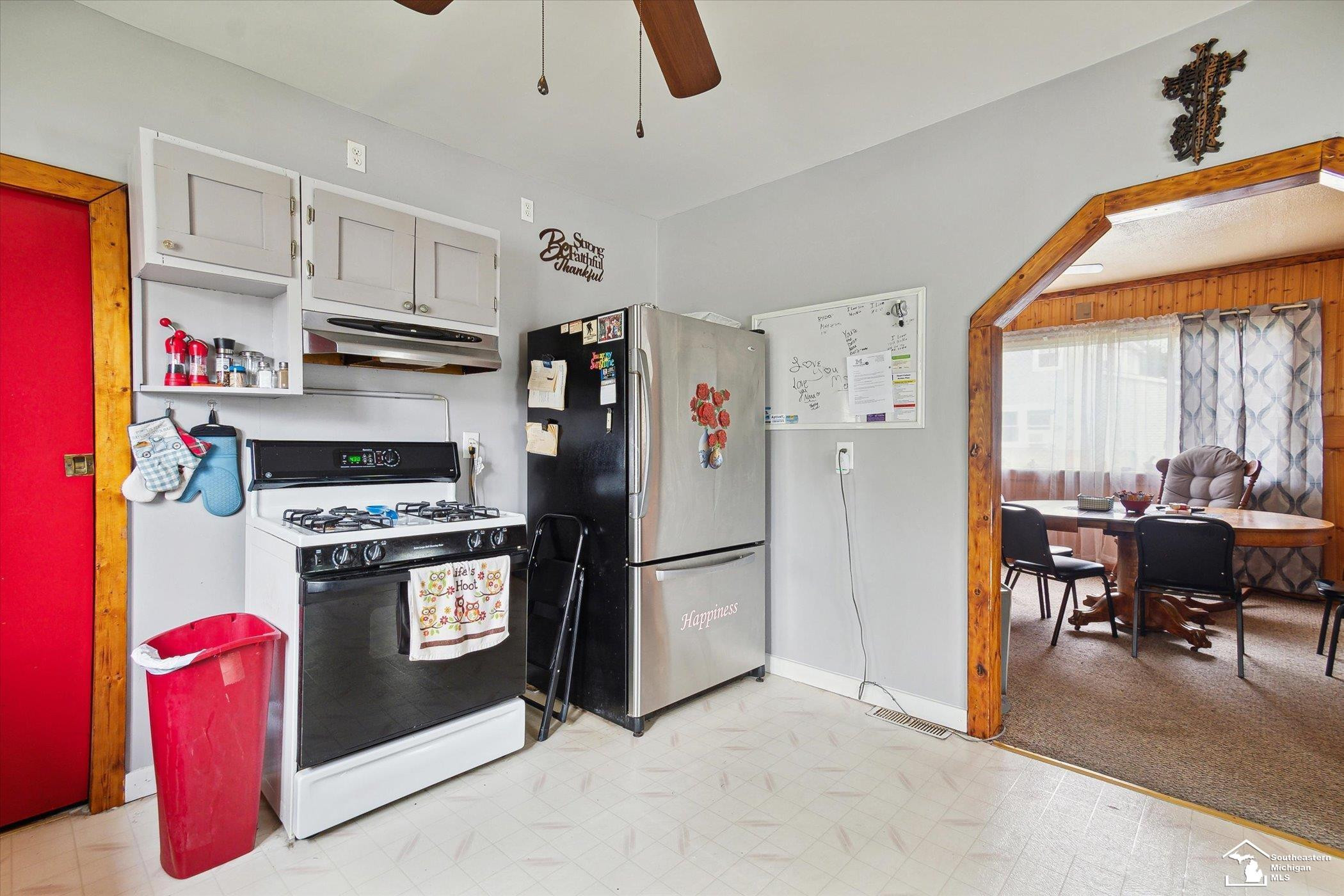 765 Eureka Street, Wyandotte, MI 48192 — Photo 12