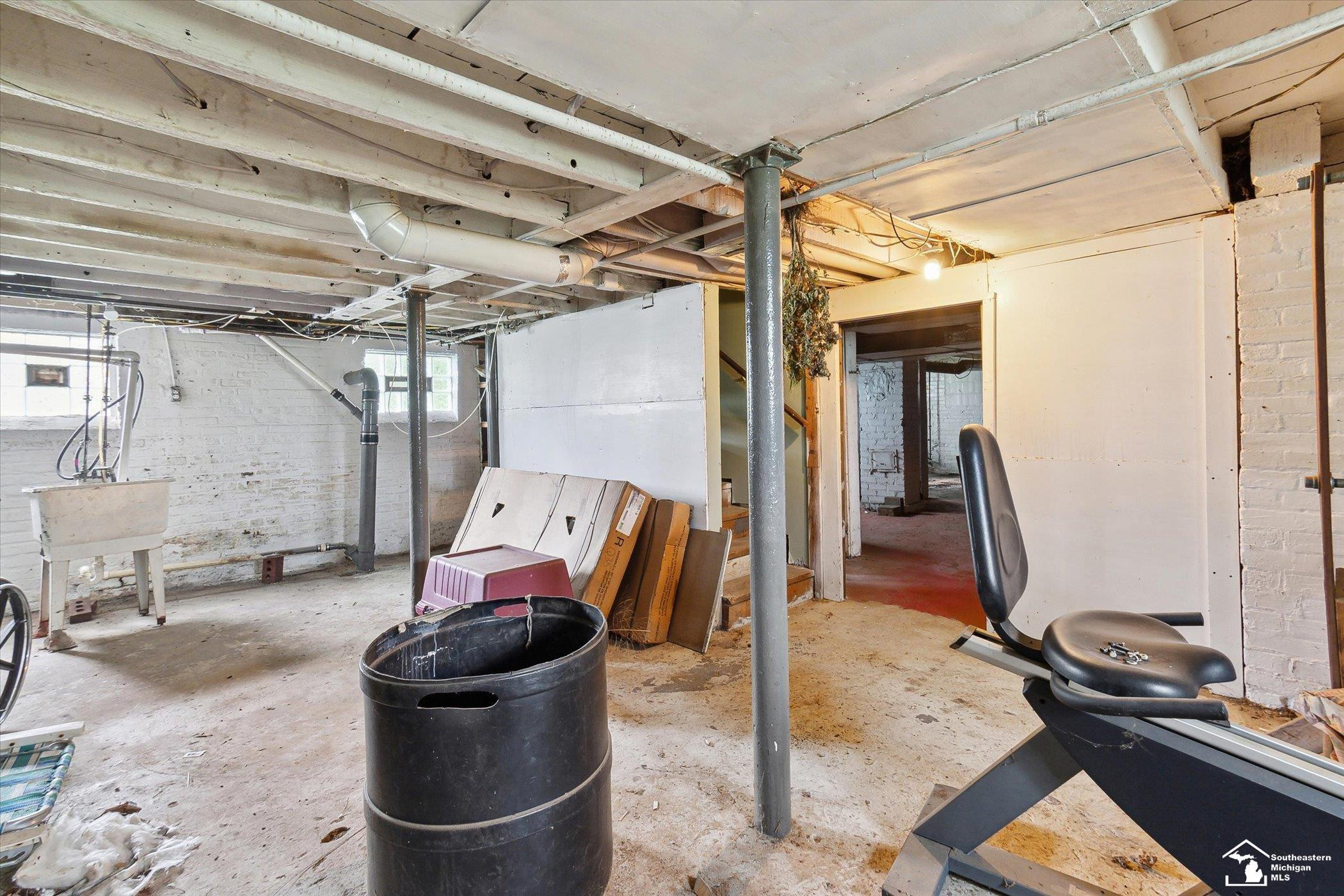 765 Eureka Street, Wyandotte, MI 48192 — Photo 38