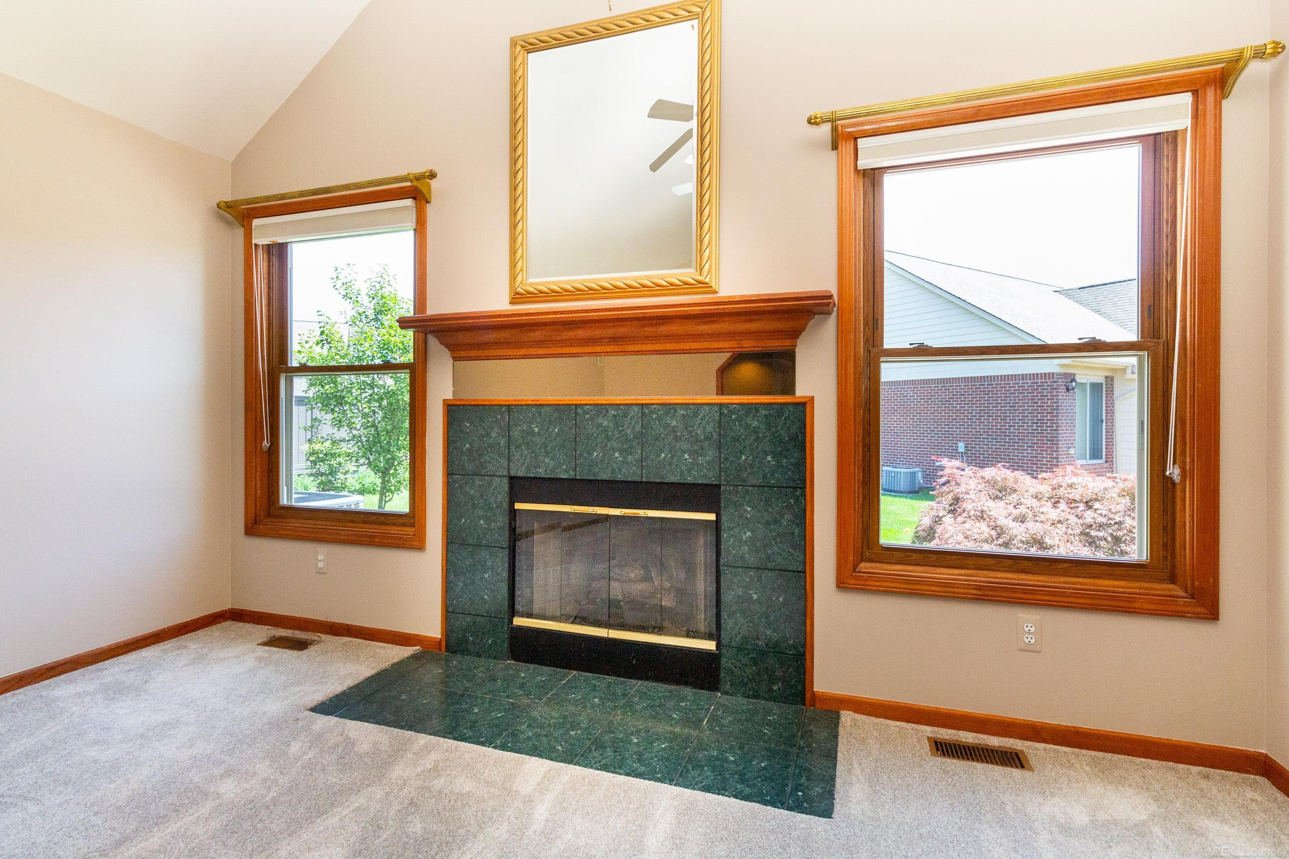52538 Covecreek Drive, Macomb, MI 48044 — Photo 14