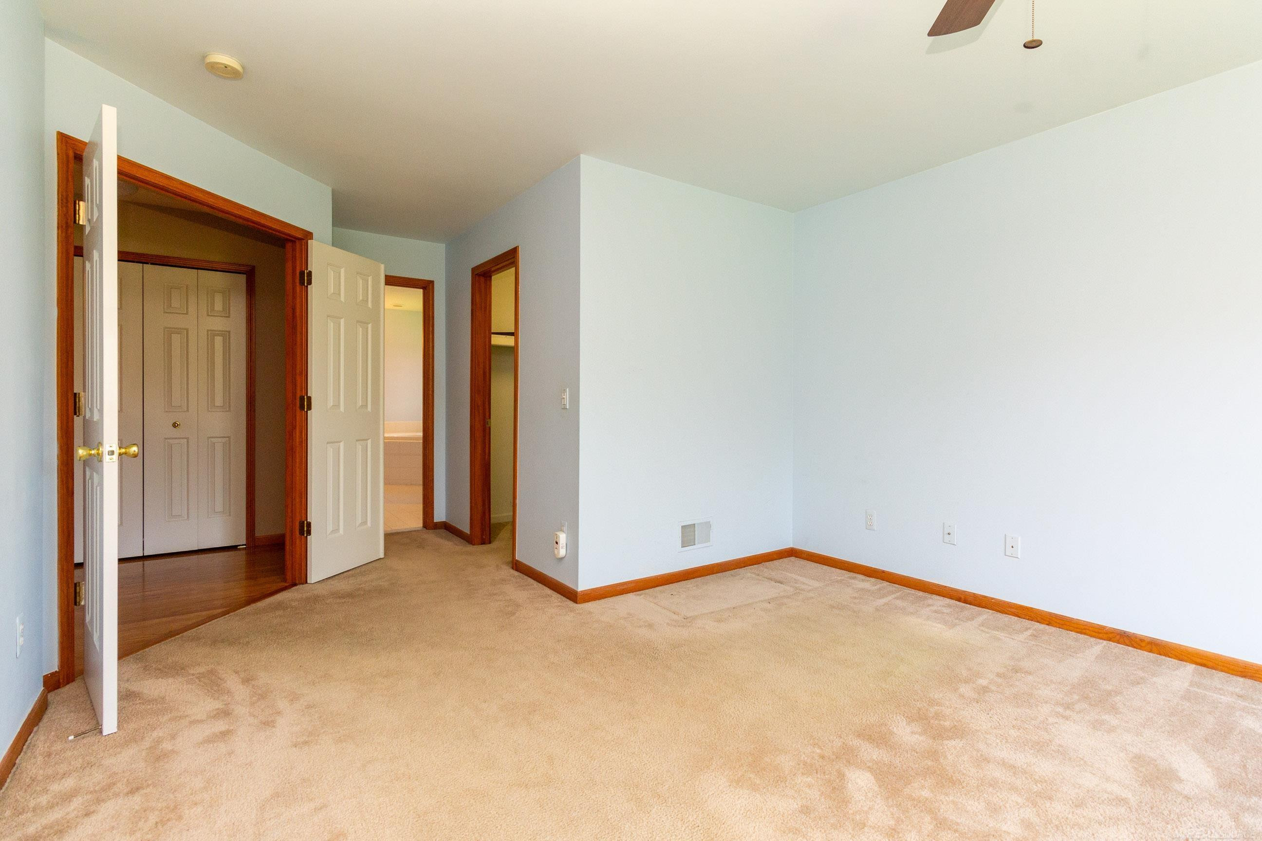 52538 Covecreek Drive, Macomb, MI 48044 — Photo 21
