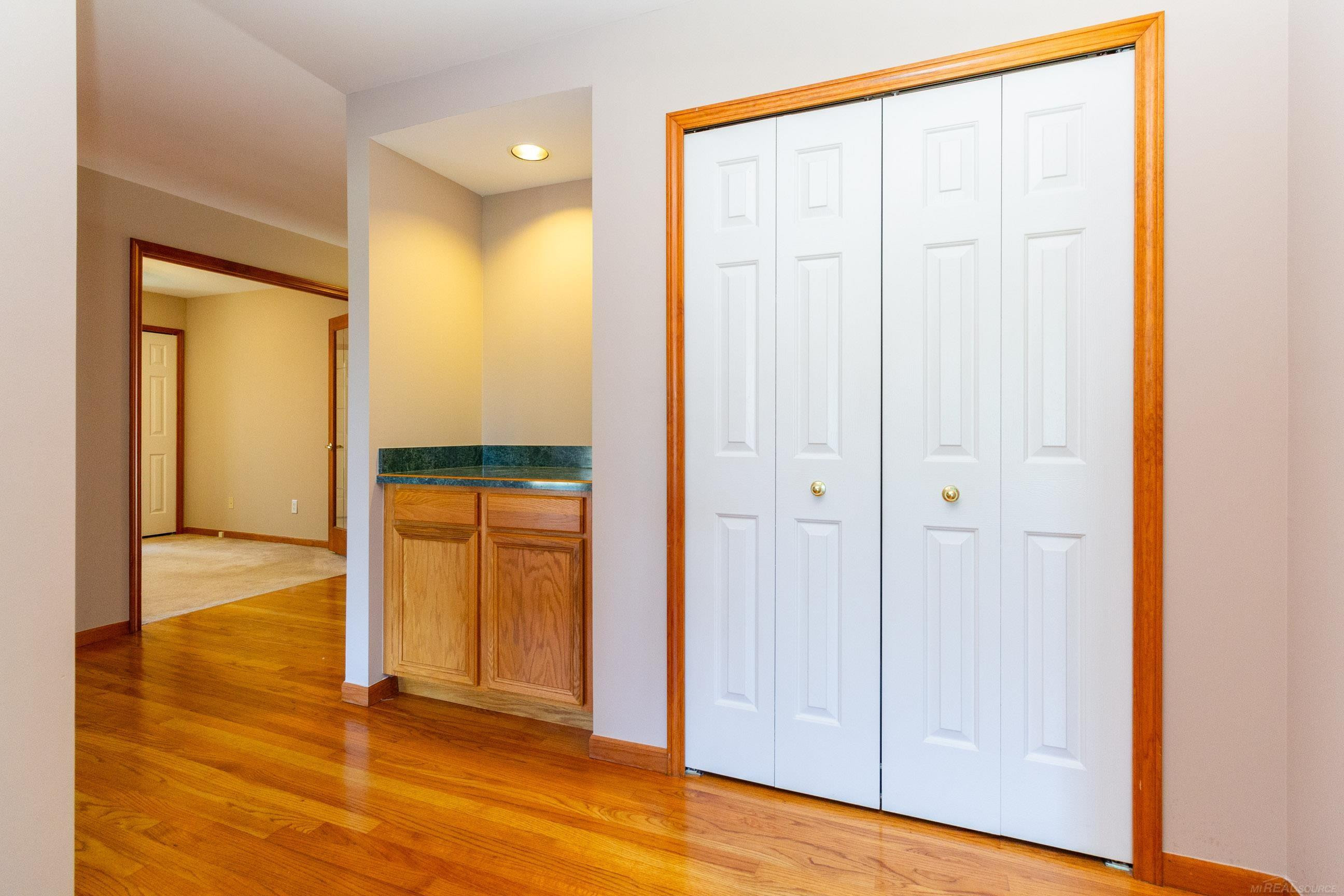 52538 Covecreek Drive, Macomb, MI 48044 — Photo 26