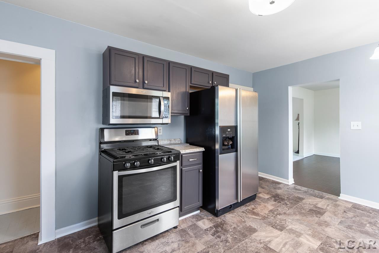 215 Brown, MI 49236 — Photo 14