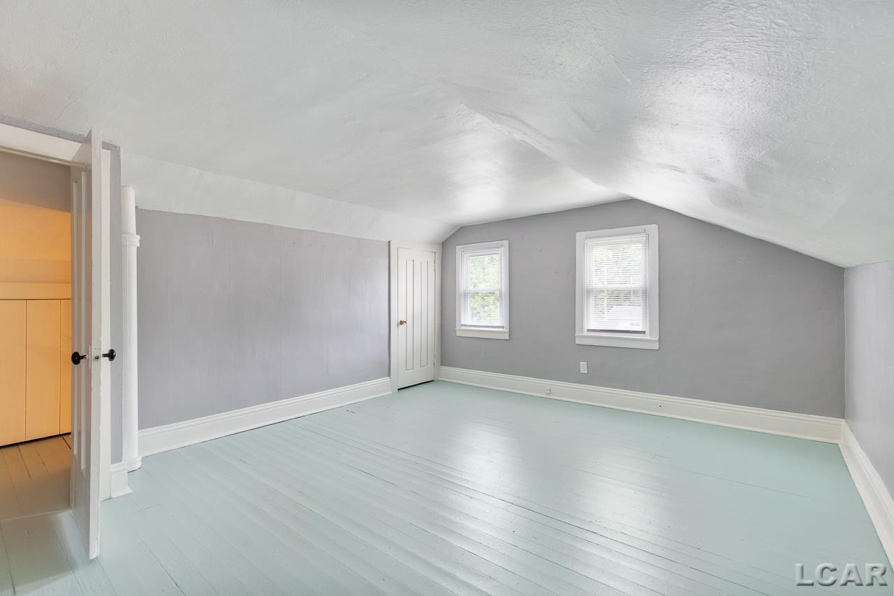 215 Brown, MI 49236 — Photo 19