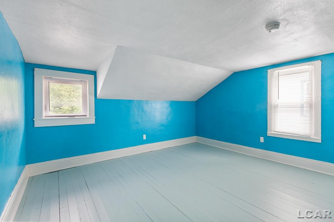 215 Brown, MI 49236 — Photo 20