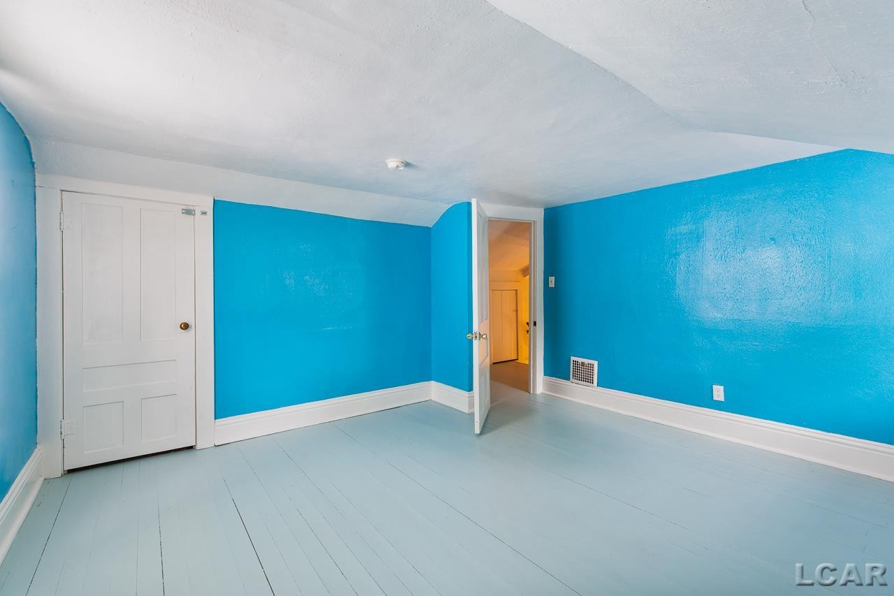 215 Brown, MI 49236 — Photo 21