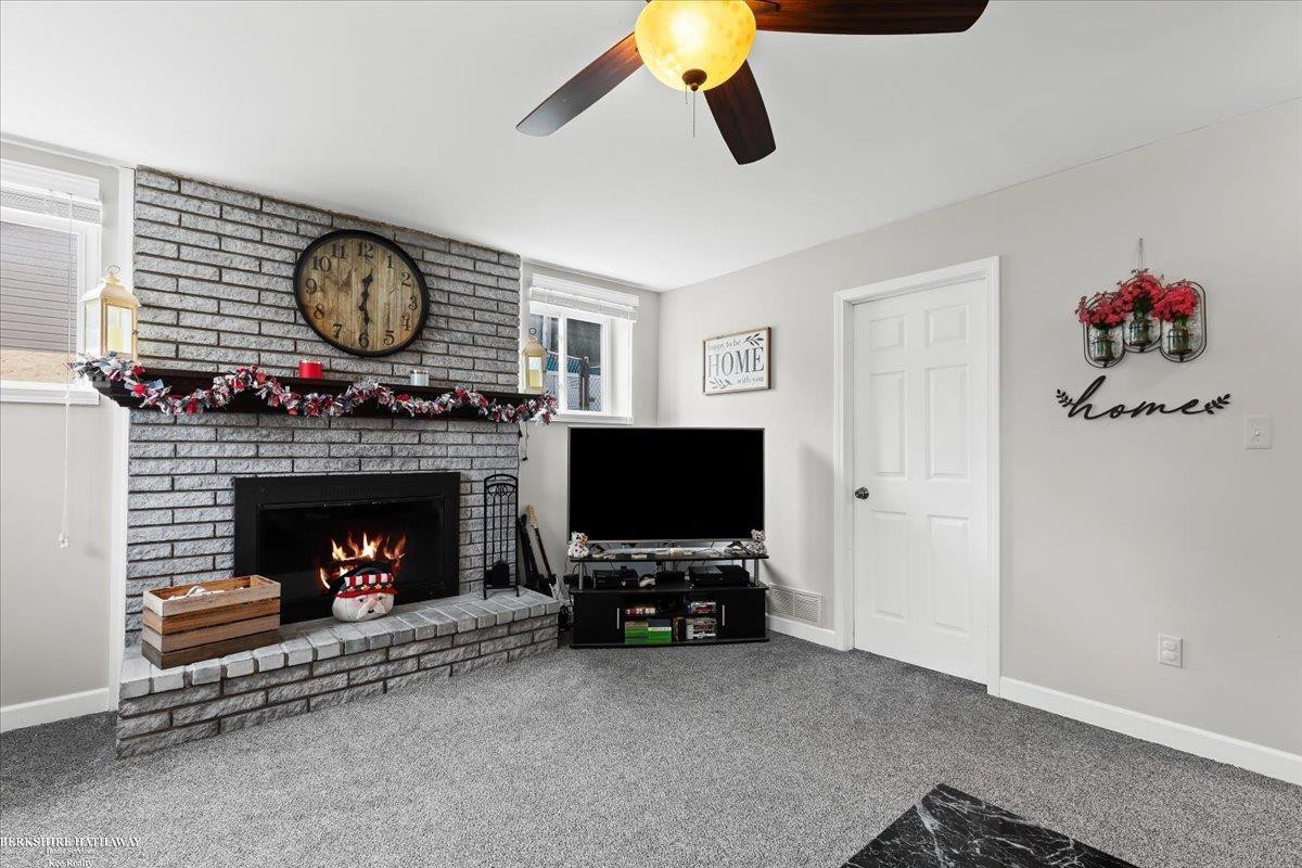 48279 Donahue Street, Chesterfield, MI 48047 — Photo 18
